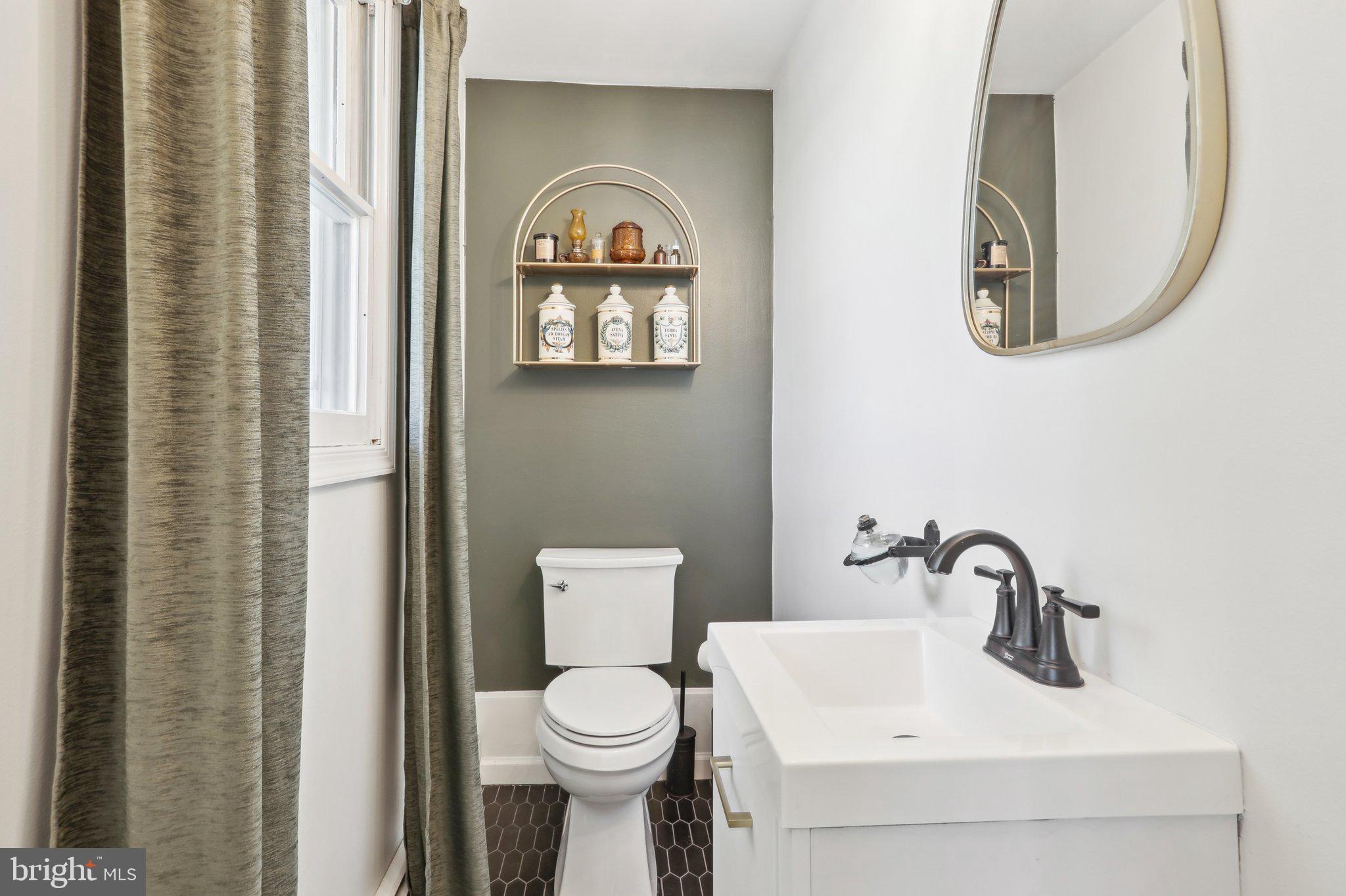 HUNTINGDON VALLEY - Residential