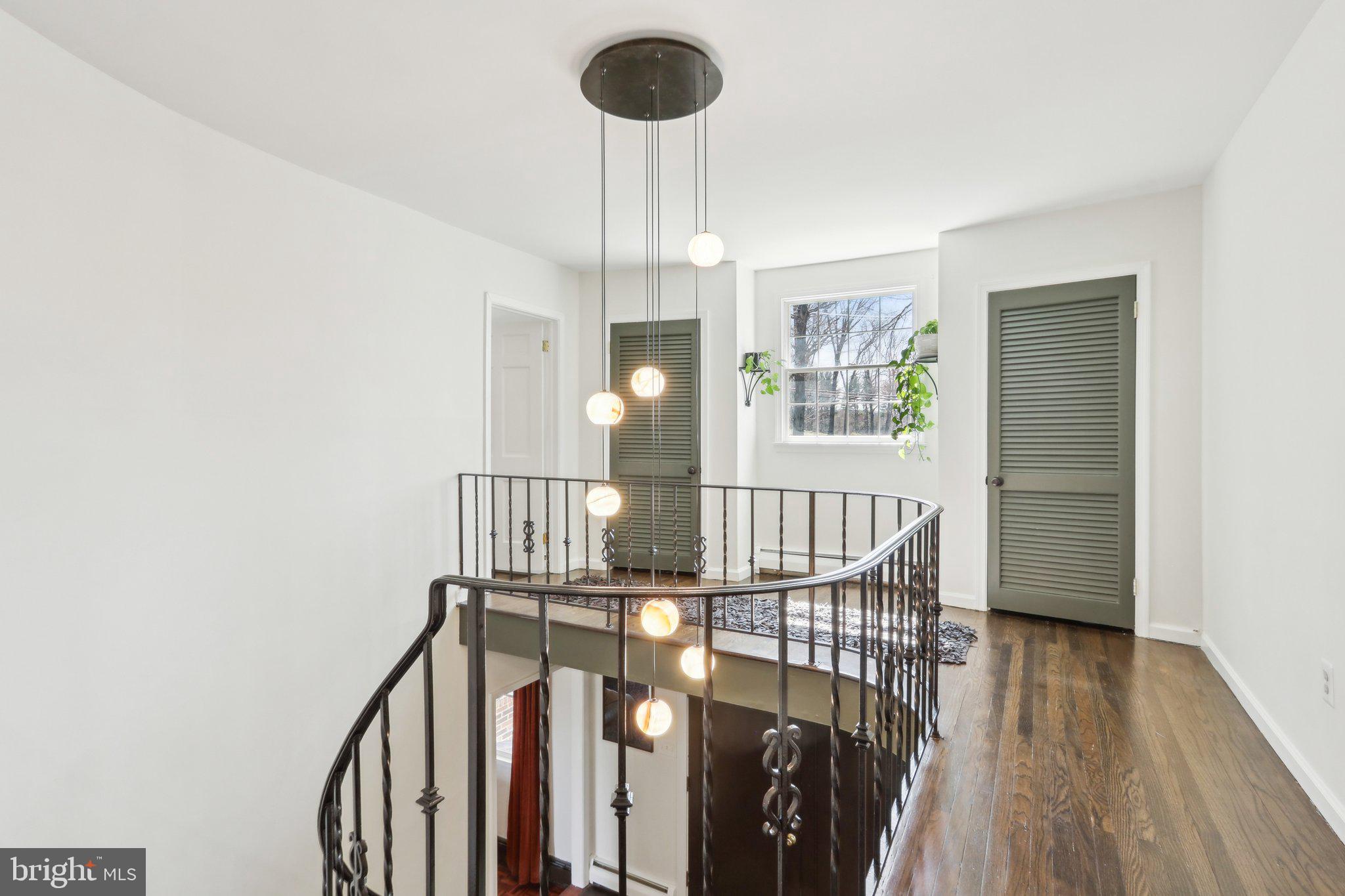 HUNTINGDON VALLEY - Residential