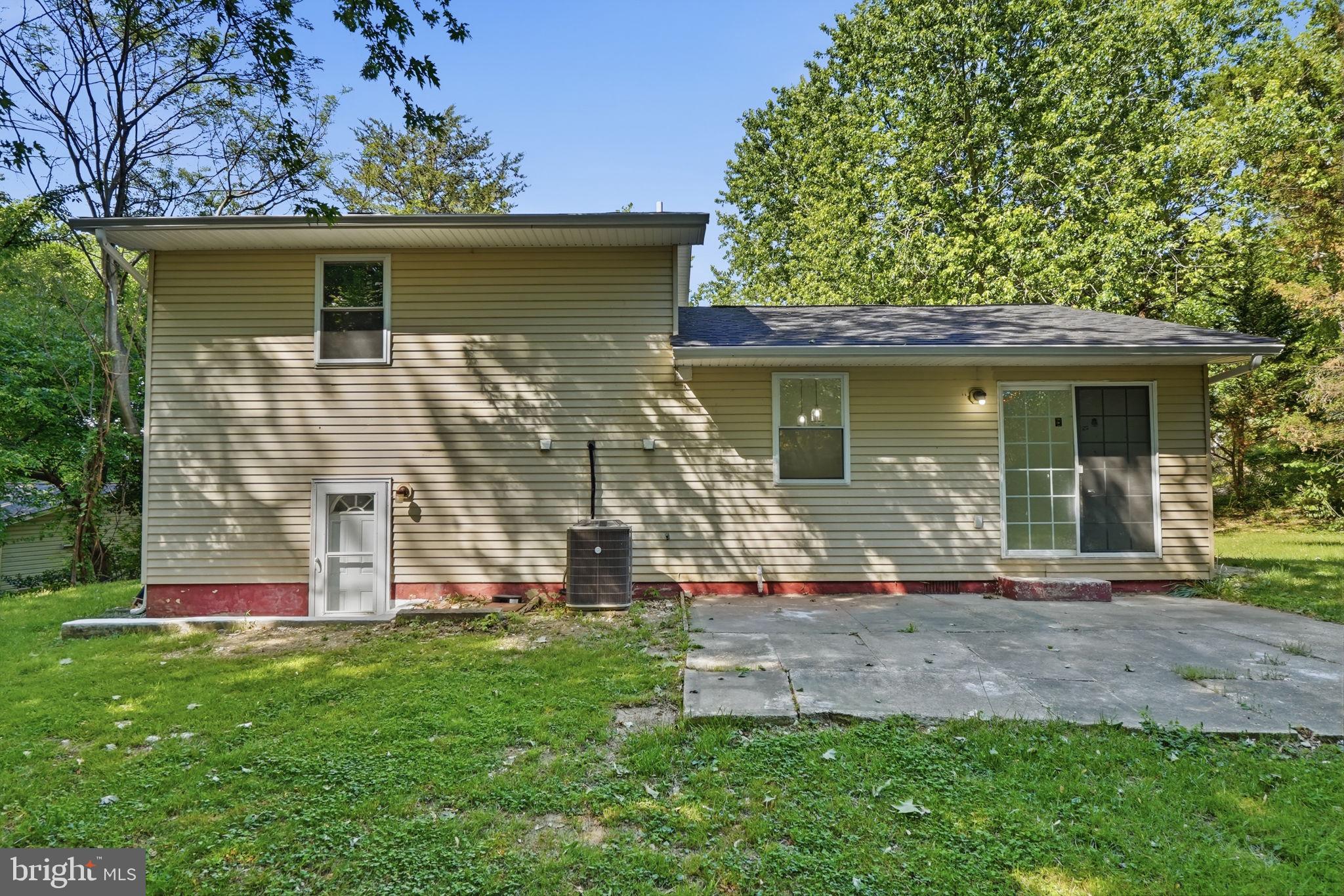STRAWBERRY HILLS - Residential