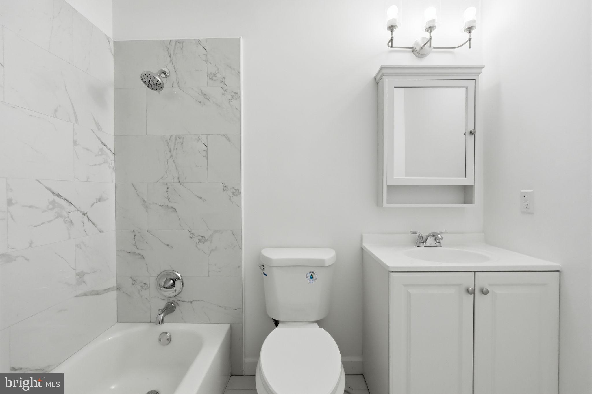 STRAWBERRY HILLS - Residential