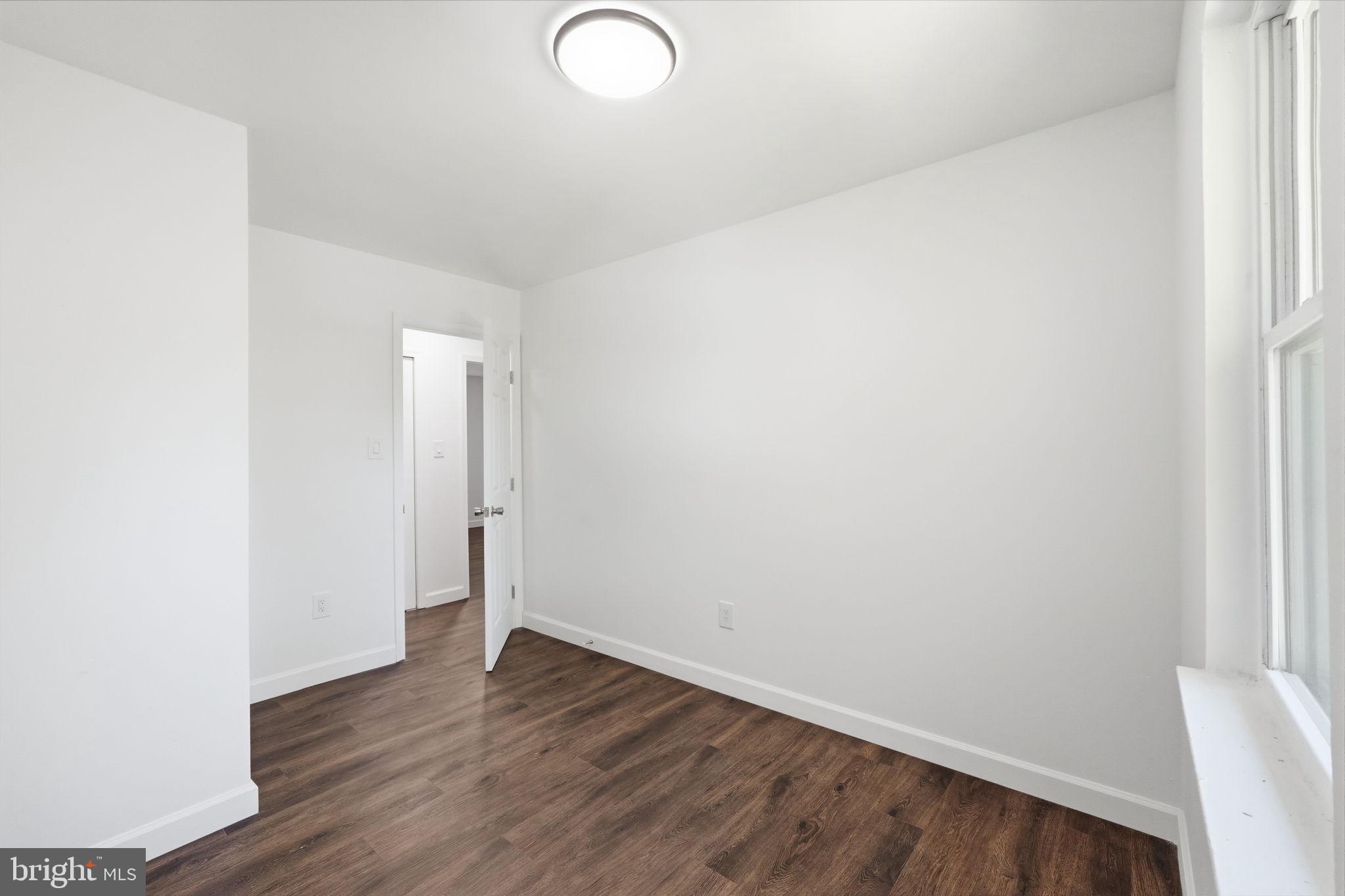 STRAWBERRY HILLS - Residential