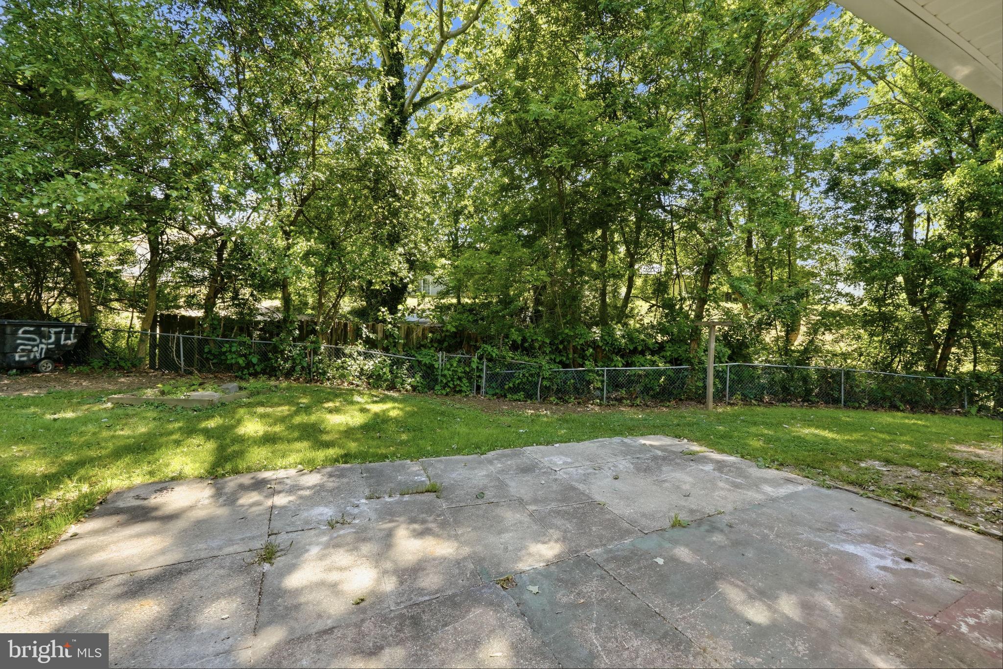 STRAWBERRY HILLS - Residential
