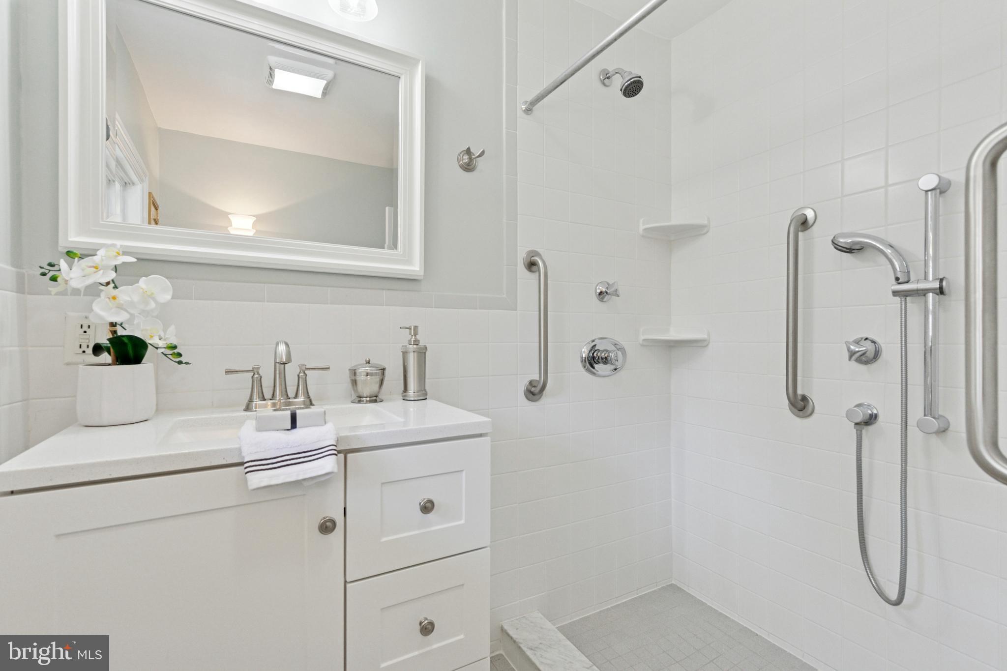 SWARTHMORE - Residential