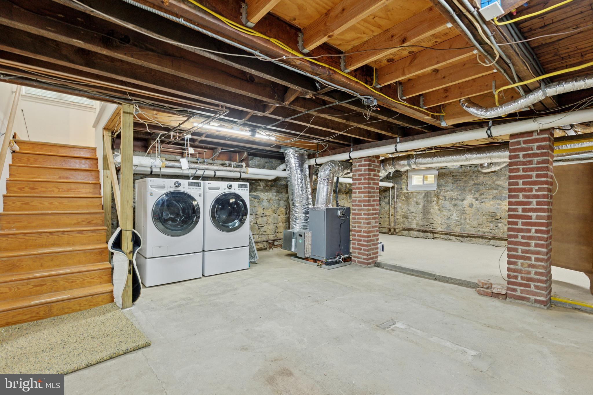 SWARTHMORE - Residential