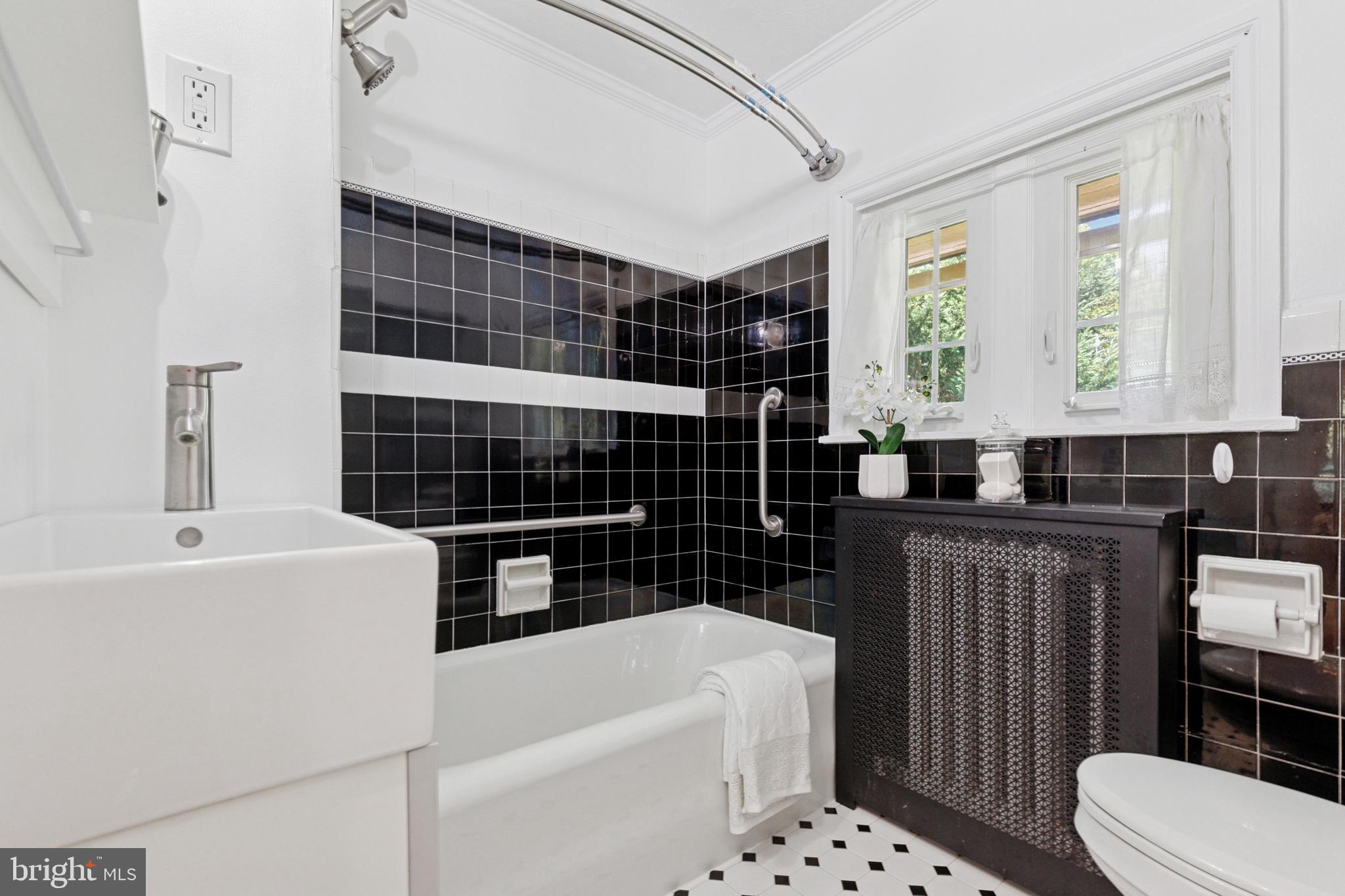 SWARTHMORE - Residential