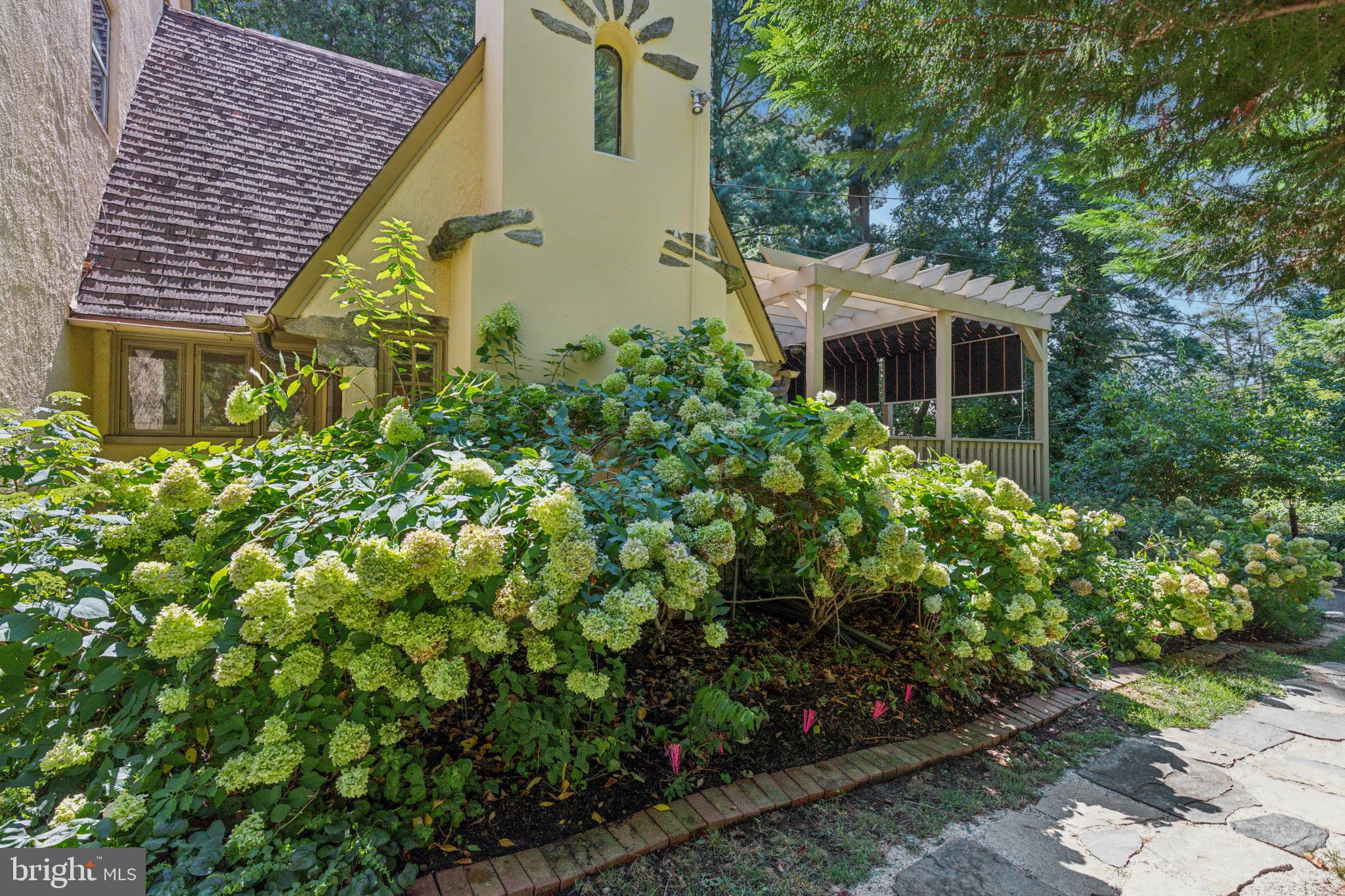 SWARTHMORE - Residential