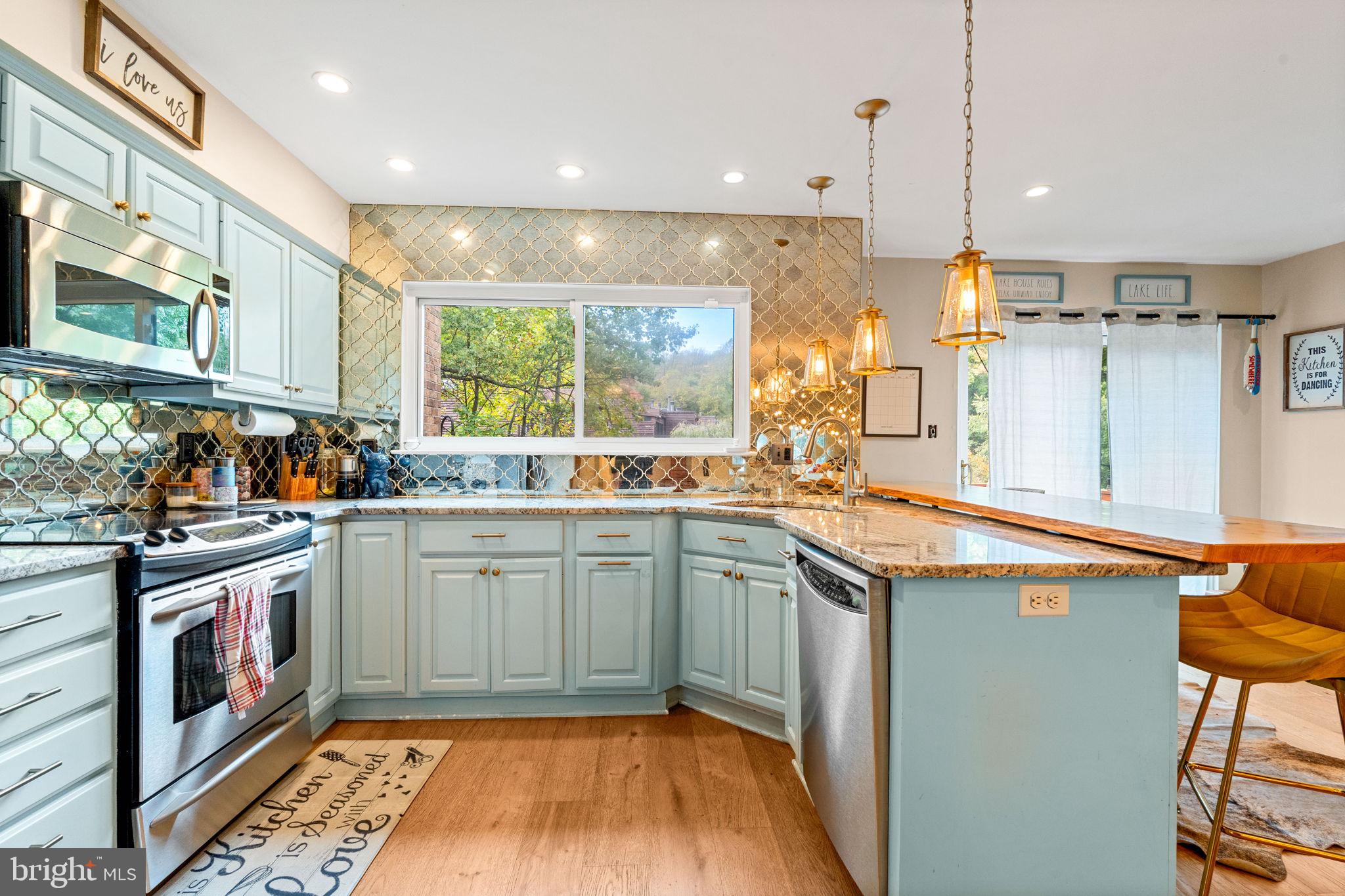 WALDEN CLUSTER - Residential Lease