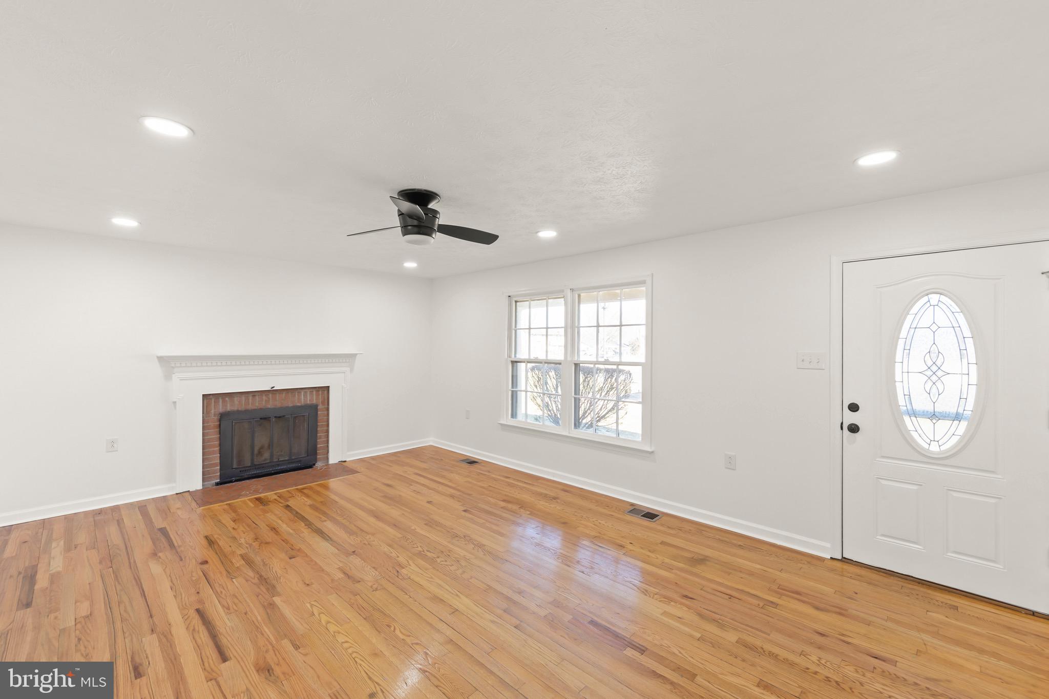 FREDERICKTOWNE - Residential