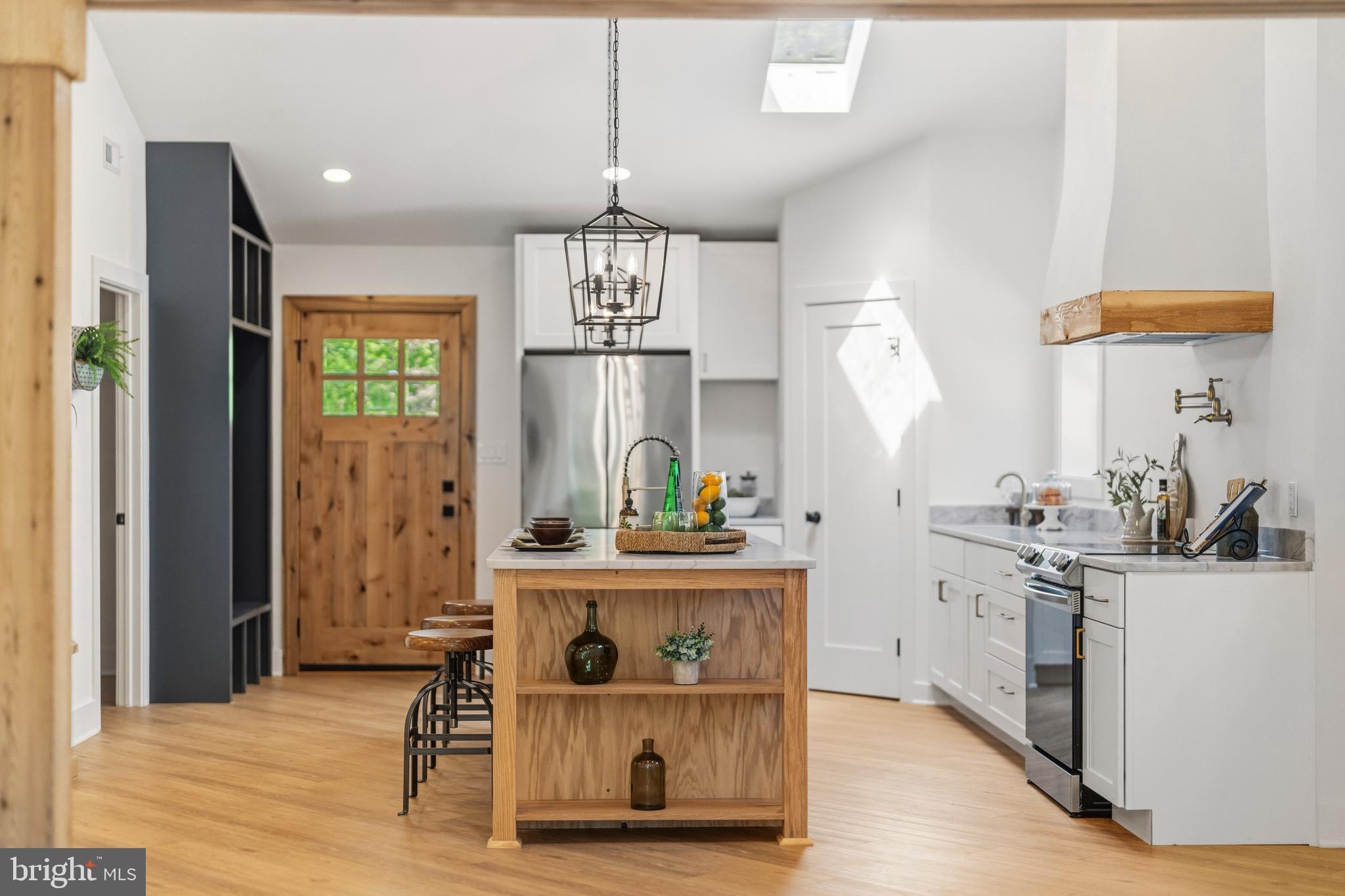 SHEN FARMS MT LAKE - Residential