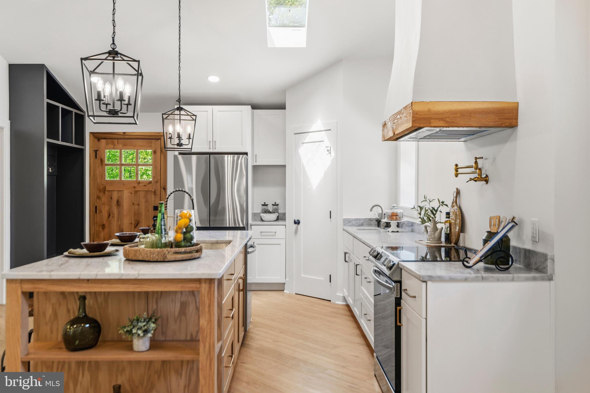 SHEN FARMS MT LAKE - Residential