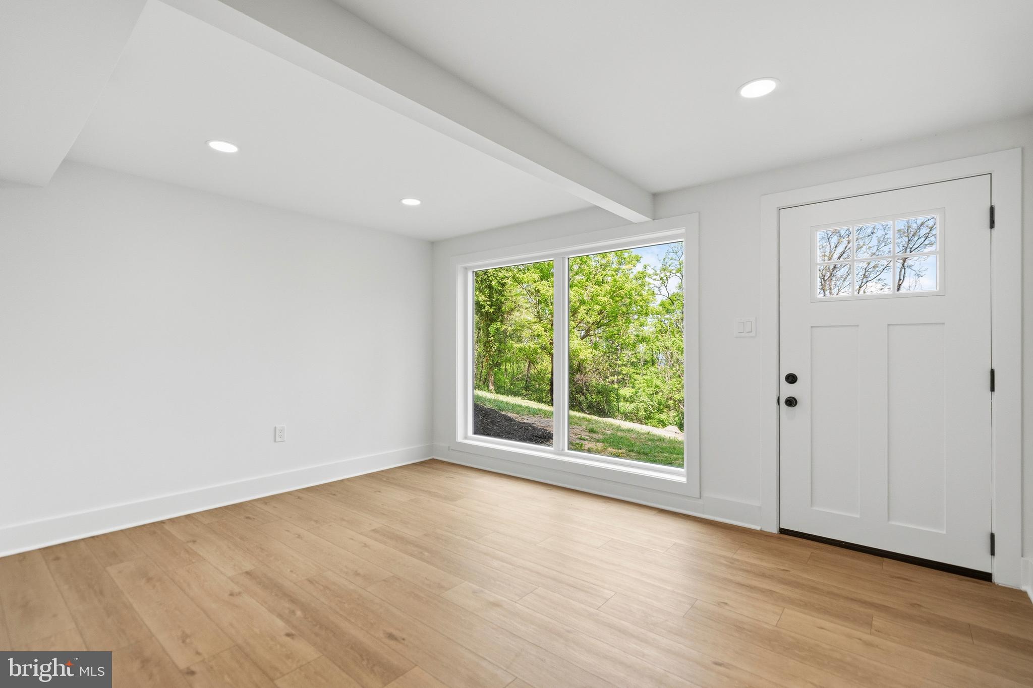 SHEN FARMS MT LAKE - Residential