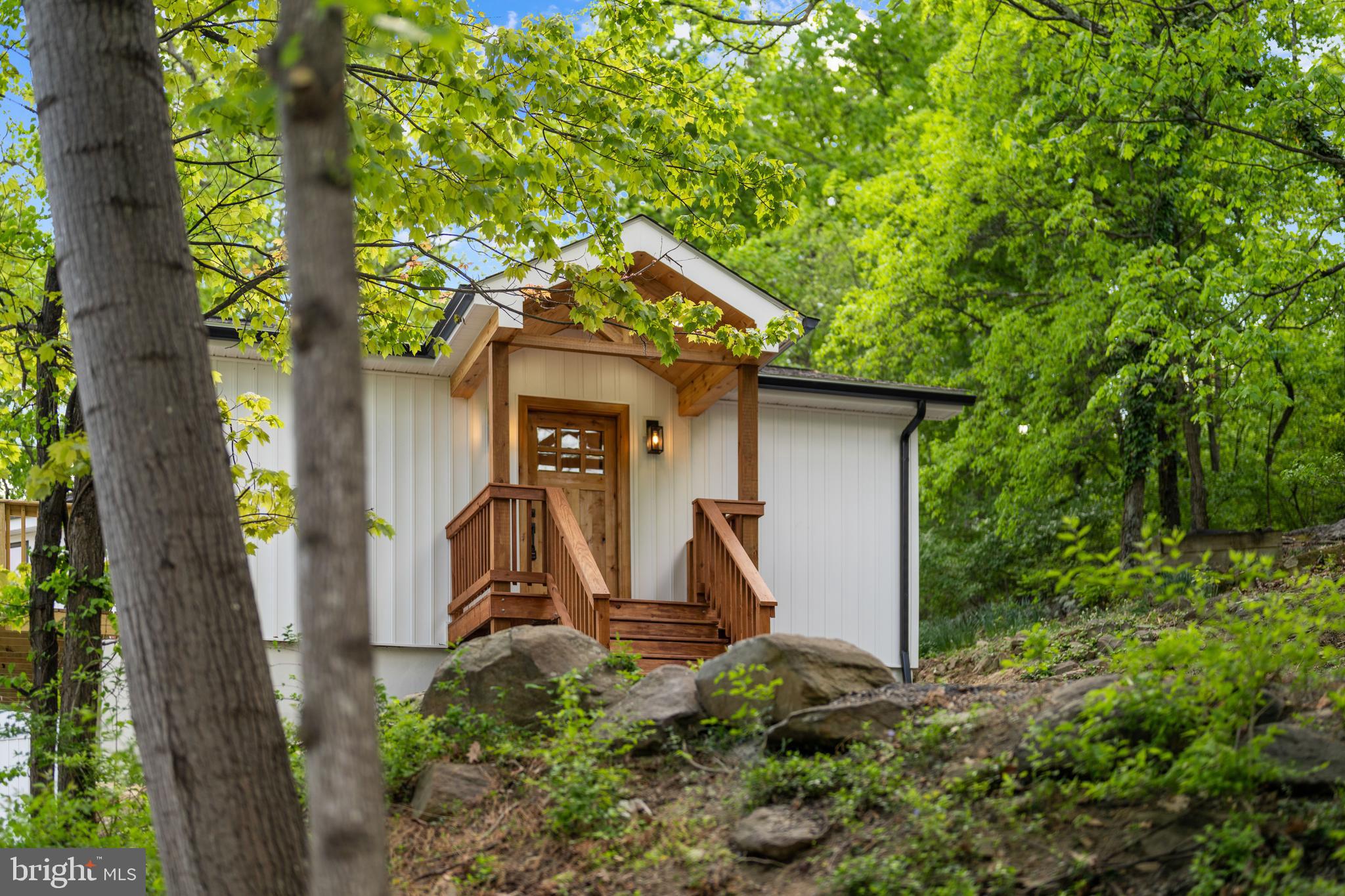 SHEN FARMS MT LAKE - Residential