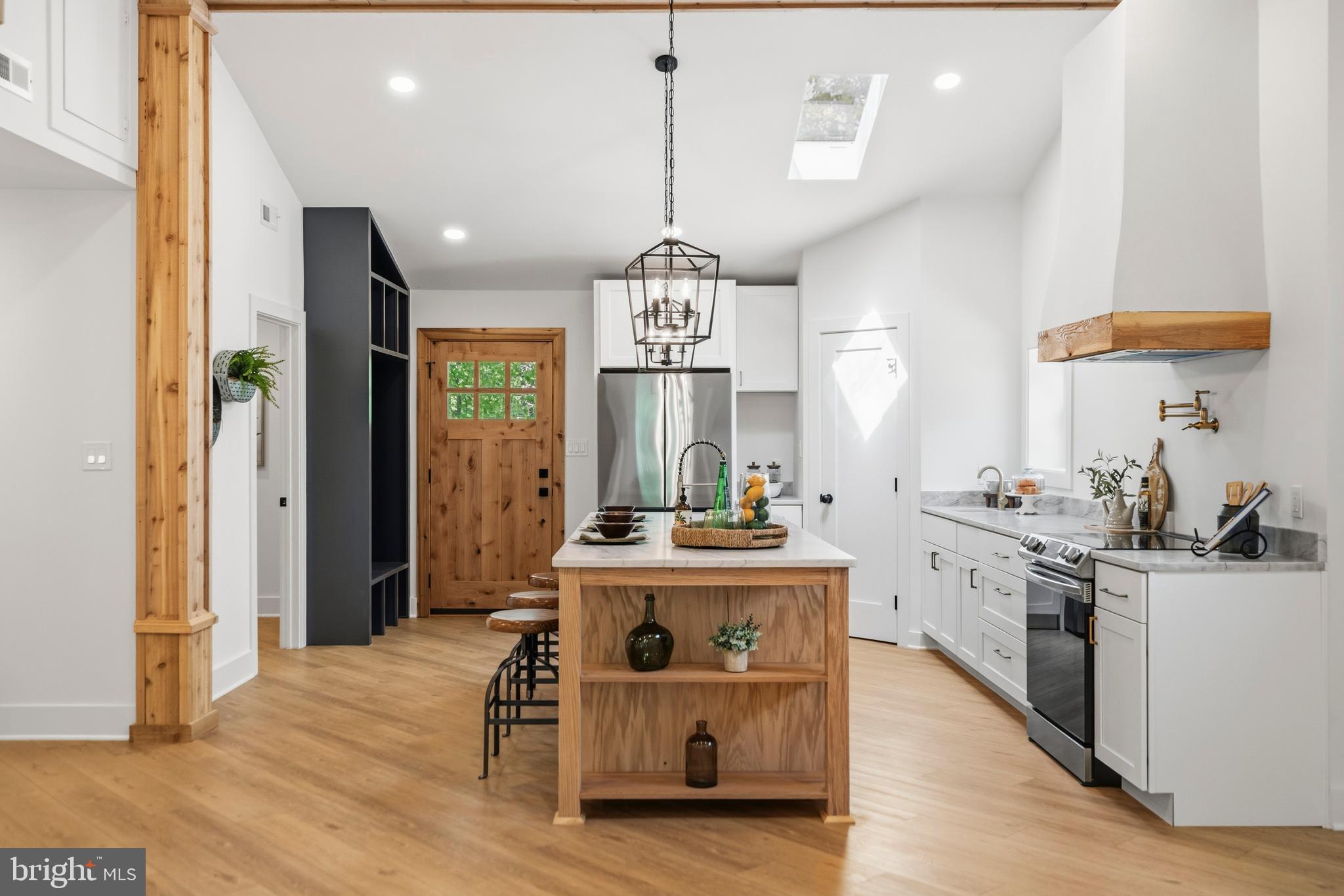 SHEN FARMS MT LAKE - Residential