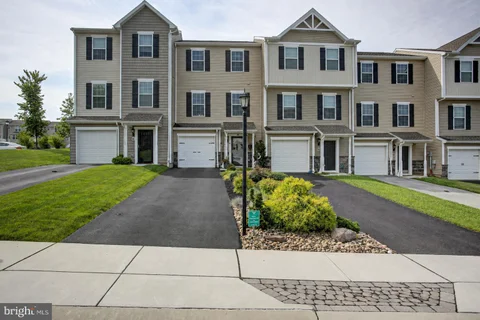 MLS: PAYK2109876