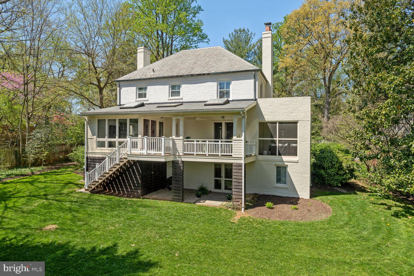 BRADLEY WOODS - Residential