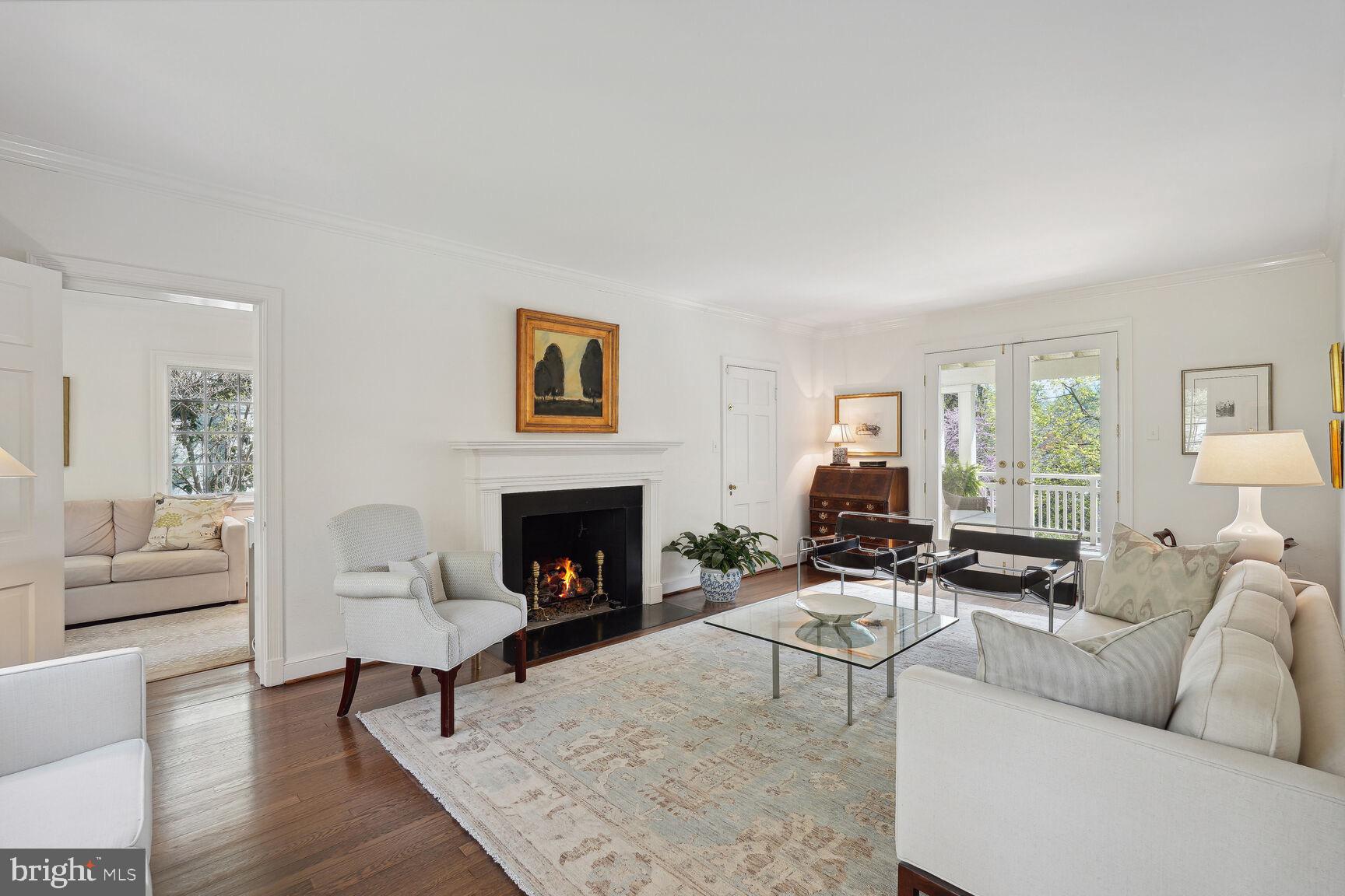 BRADLEY WOODS - Residential