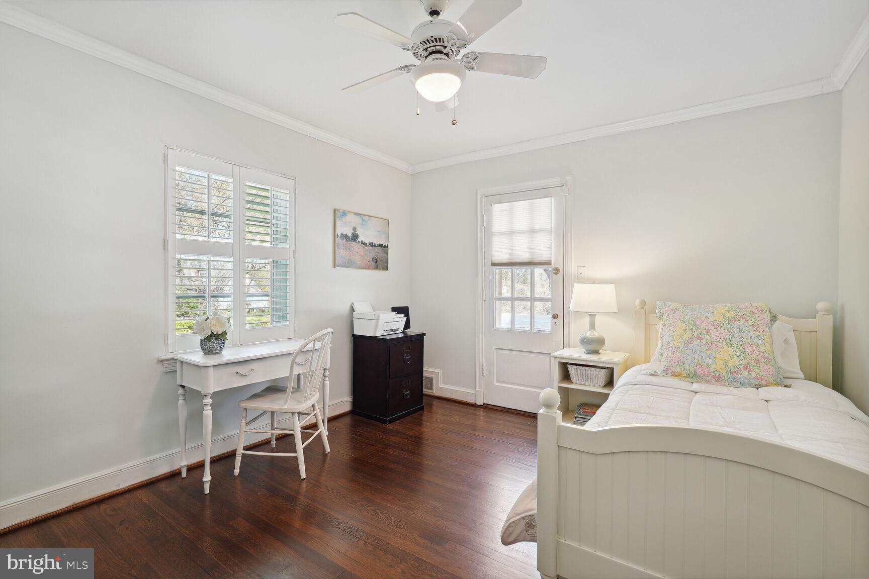 BRADLEY WOODS - Residential