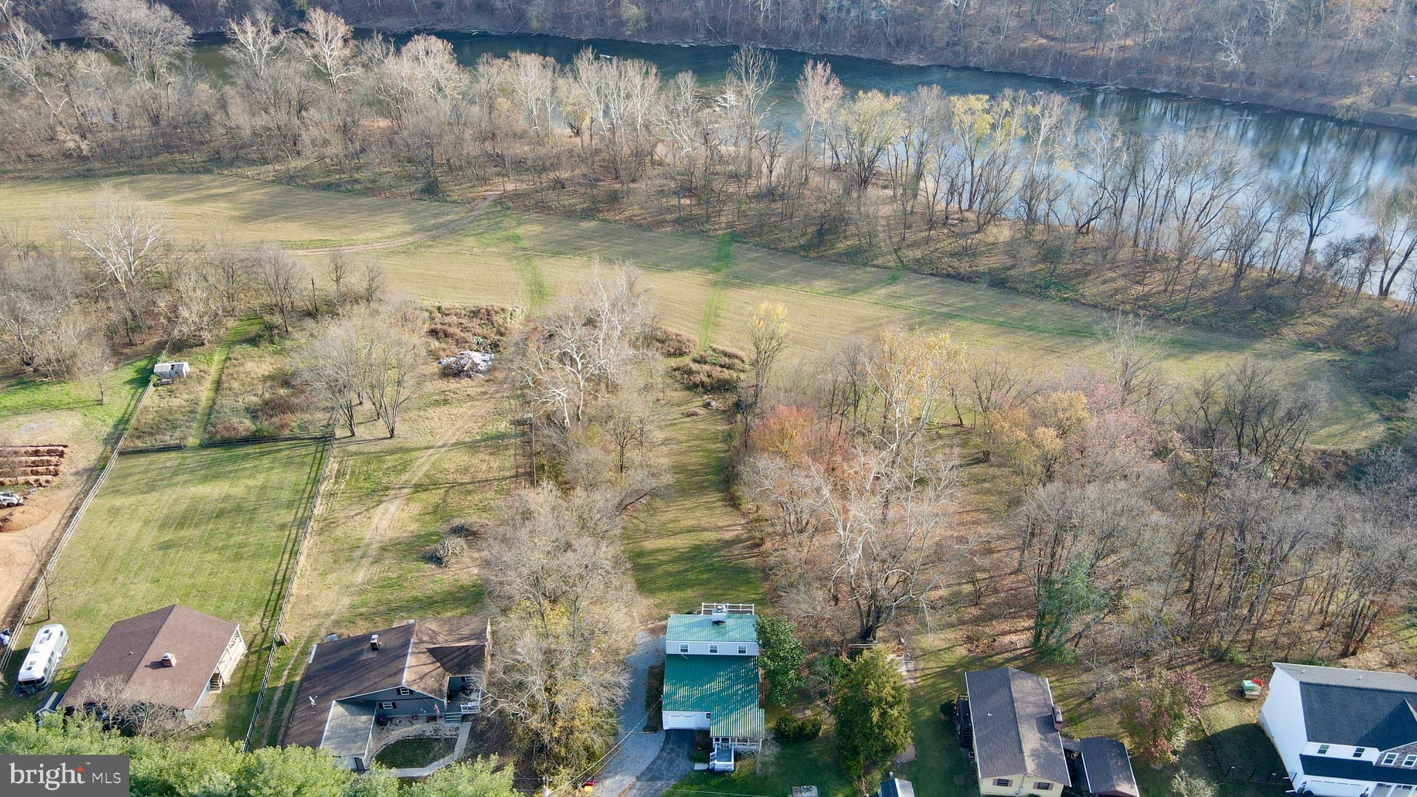 AVON BEND - Residential