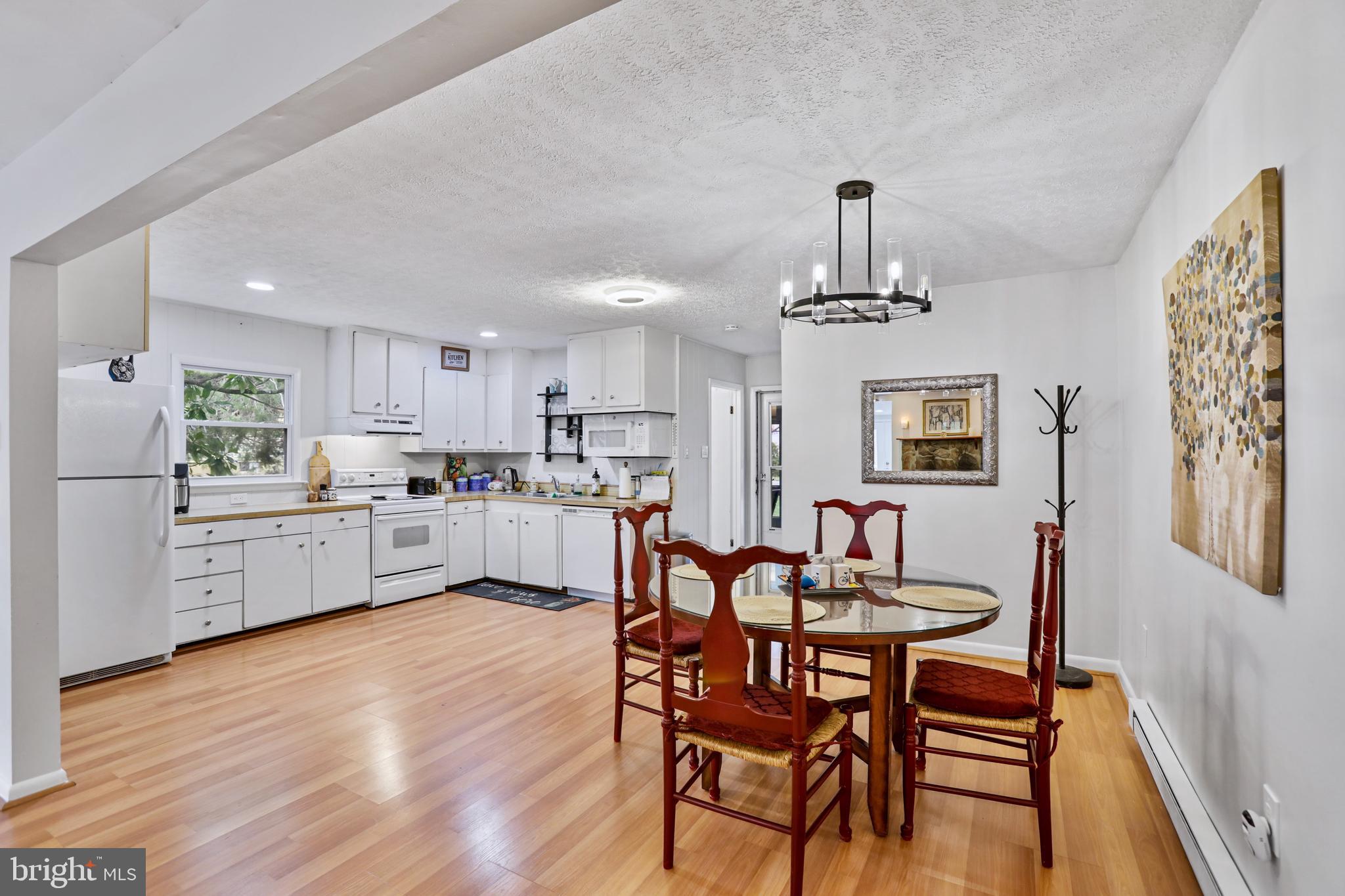 AVON BEND - Residential