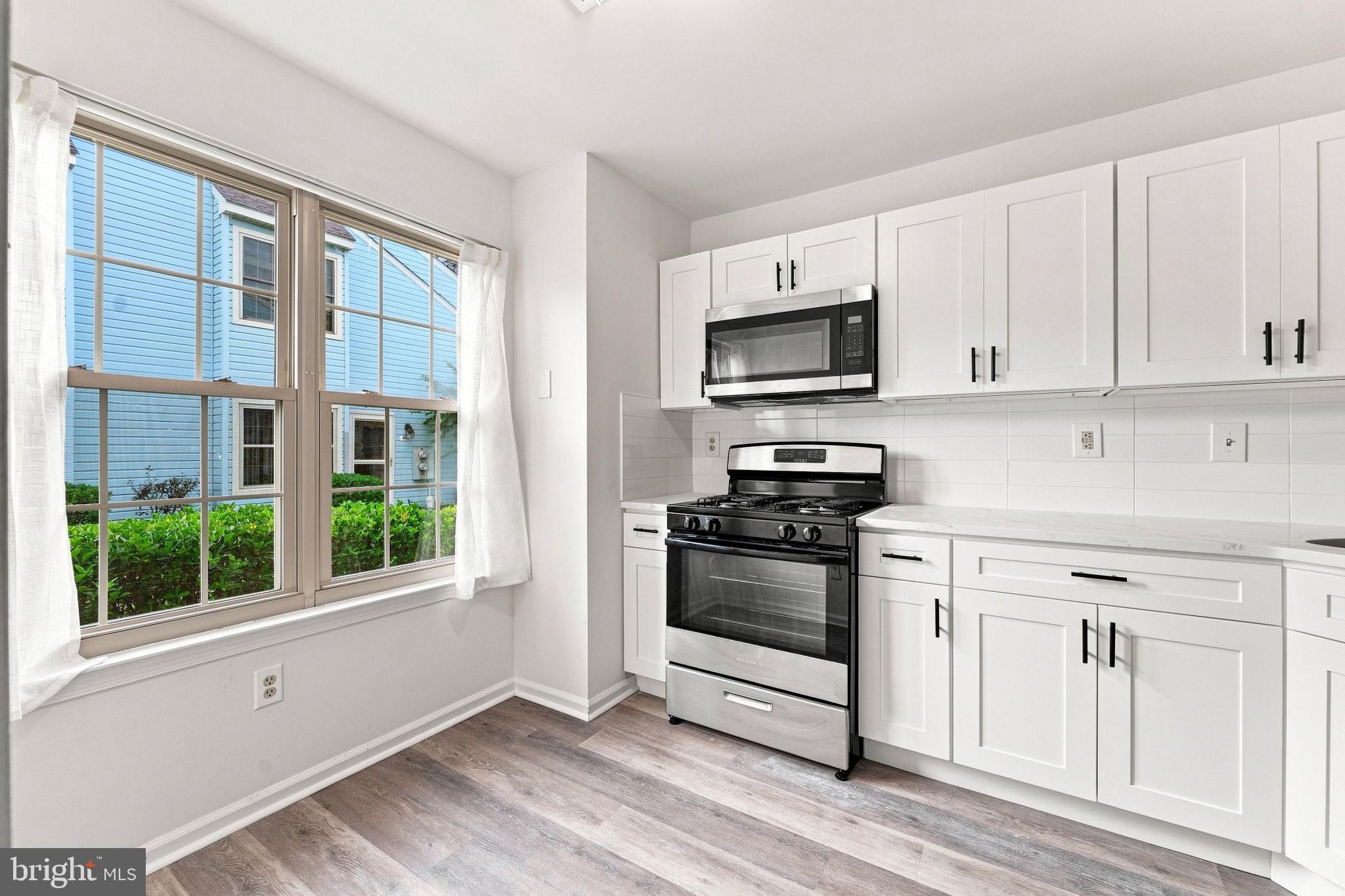 405 ATLANTA COURT