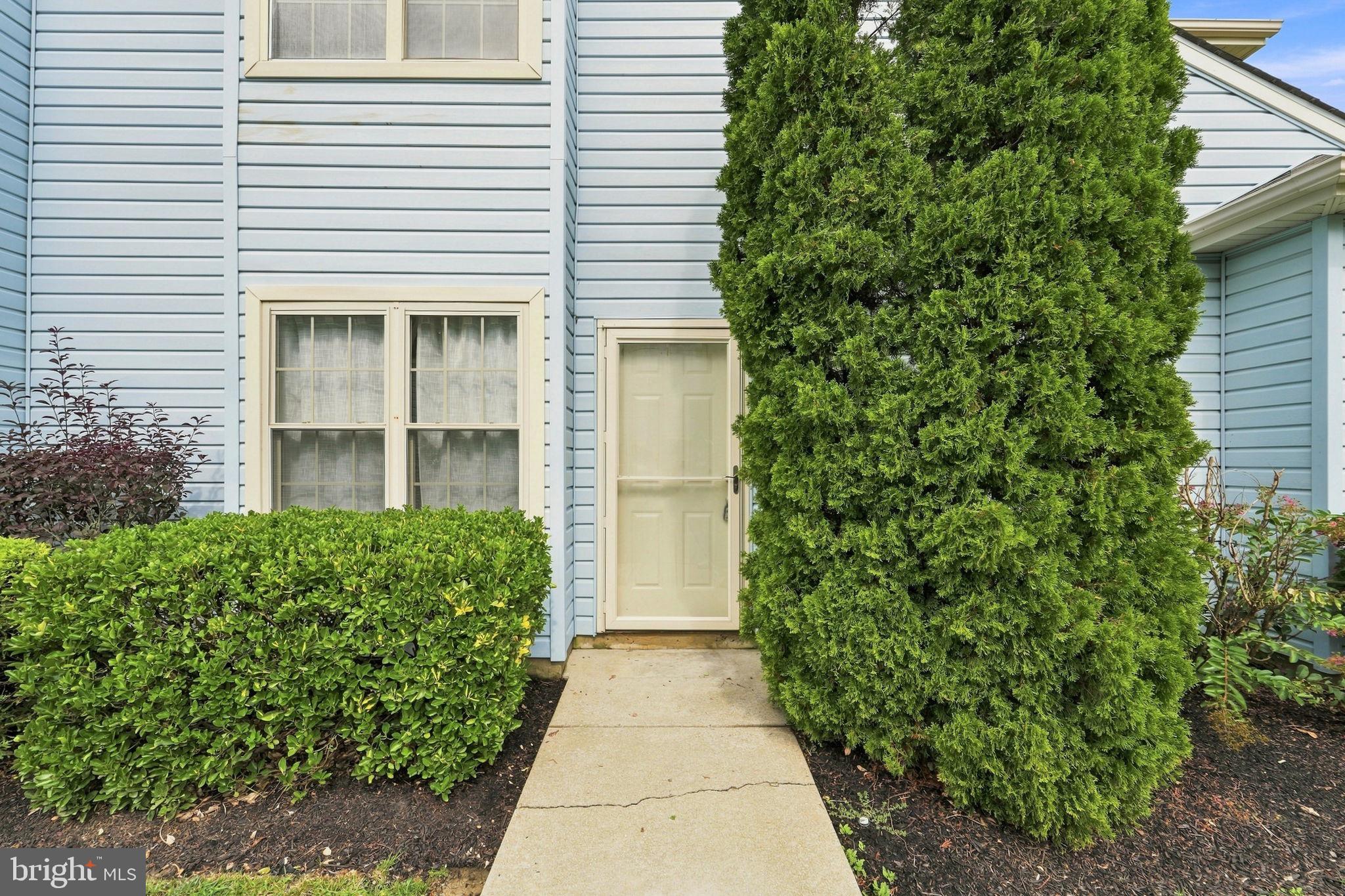 405 ATLANTA COURT