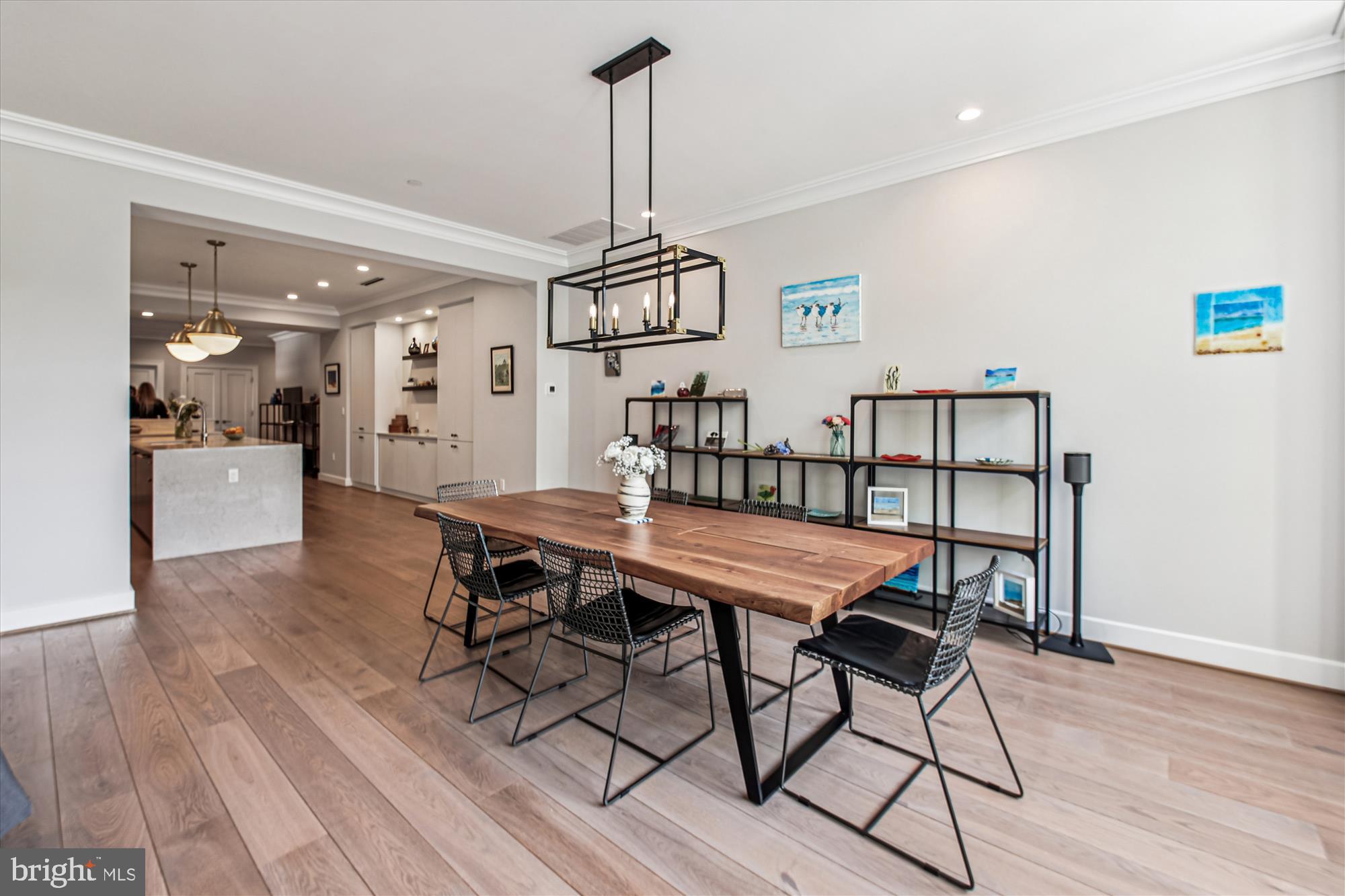 MURRAY HILL - Residential