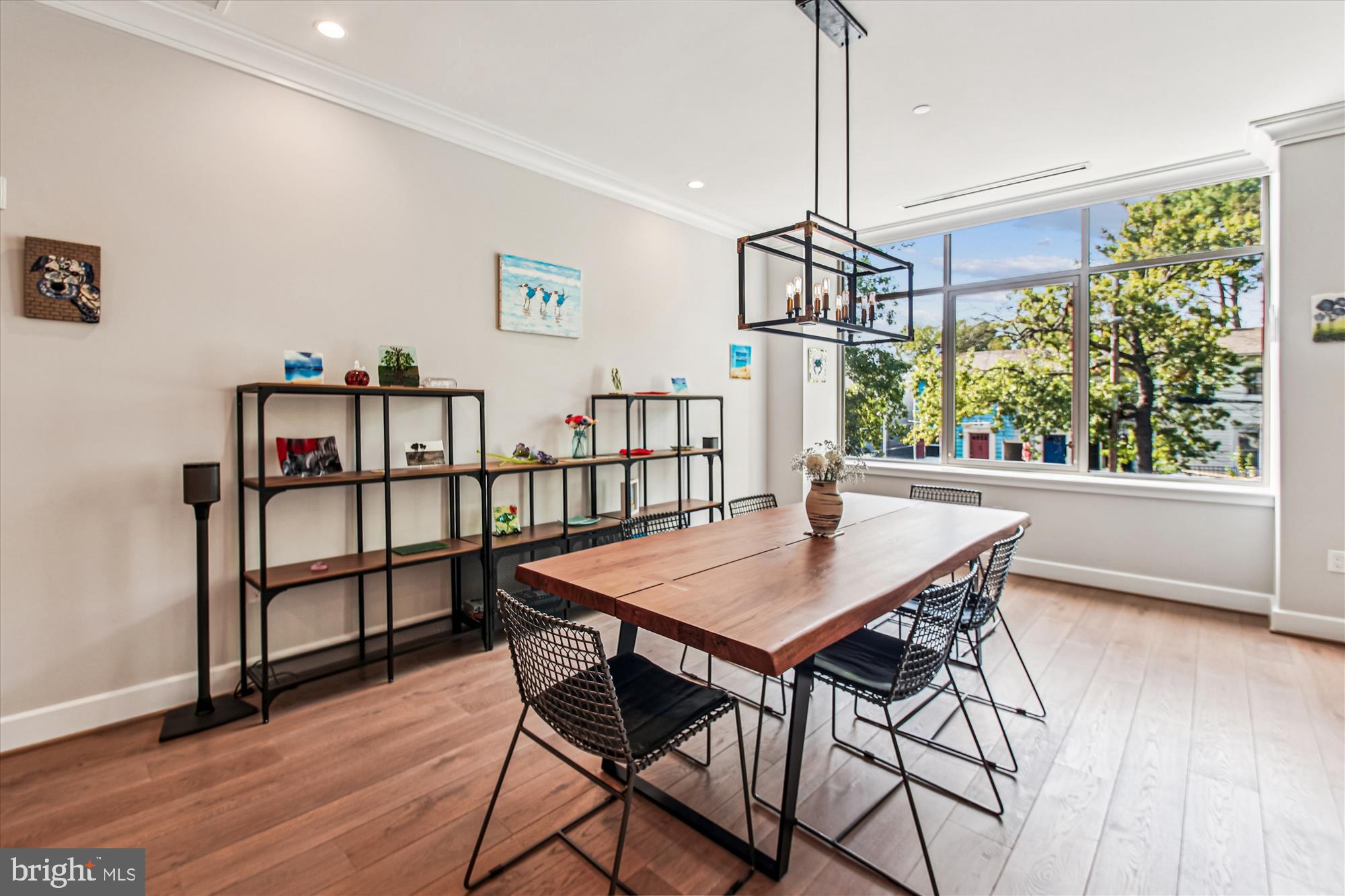 MURRAY HILL - Residential