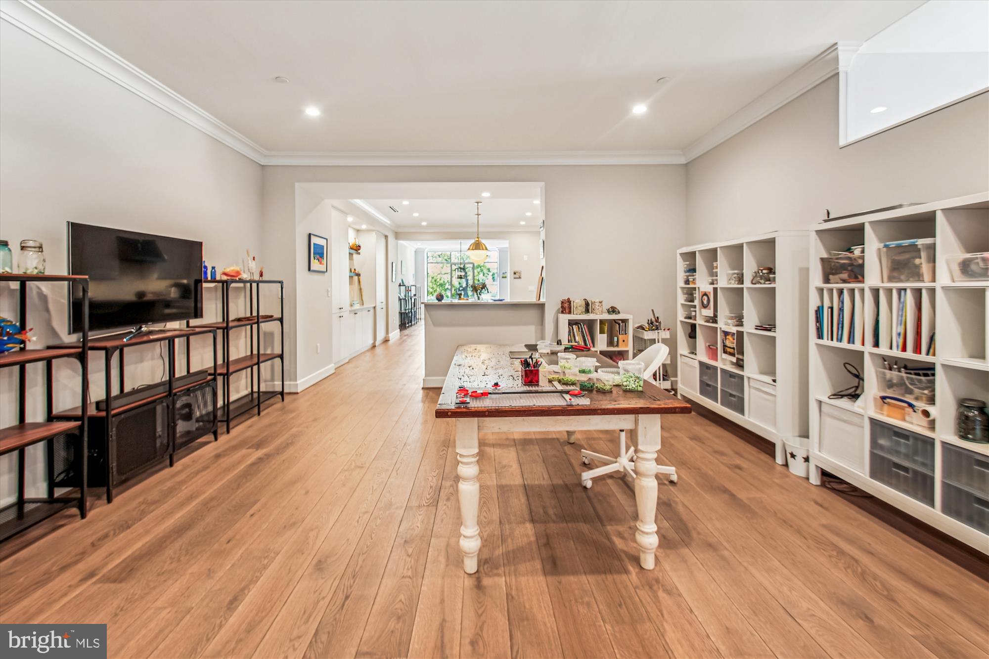 MURRAY HILL - Residential
