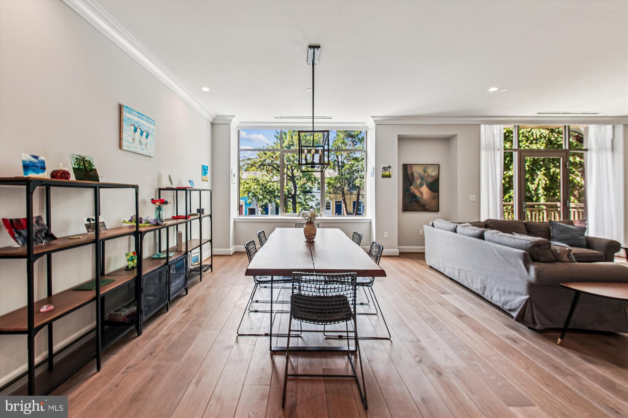 MURRAY HILL - Residential