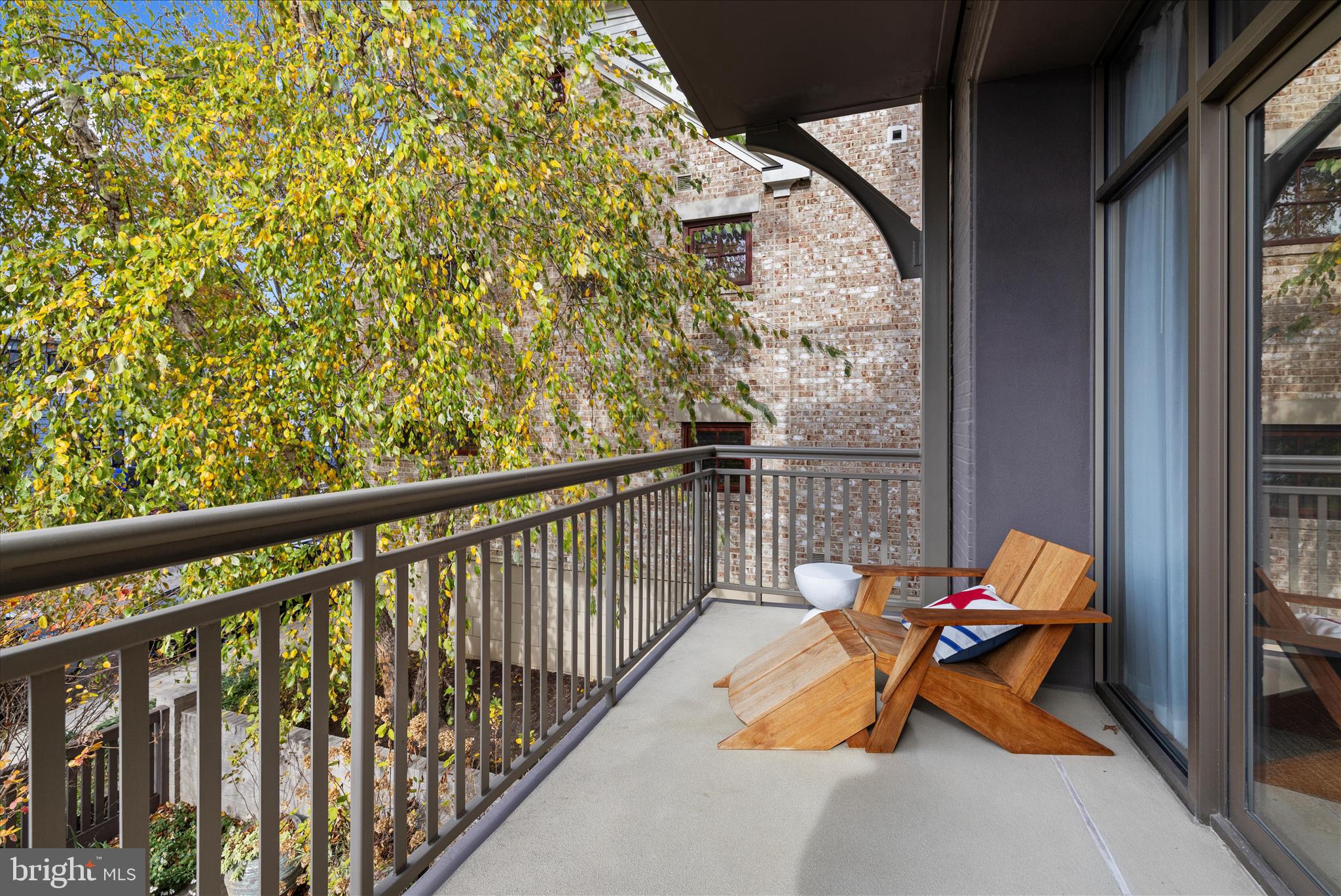 MURRAY HILL - Residential