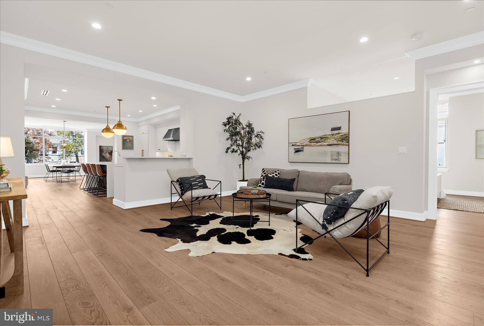 MURRAY HILL - Residential