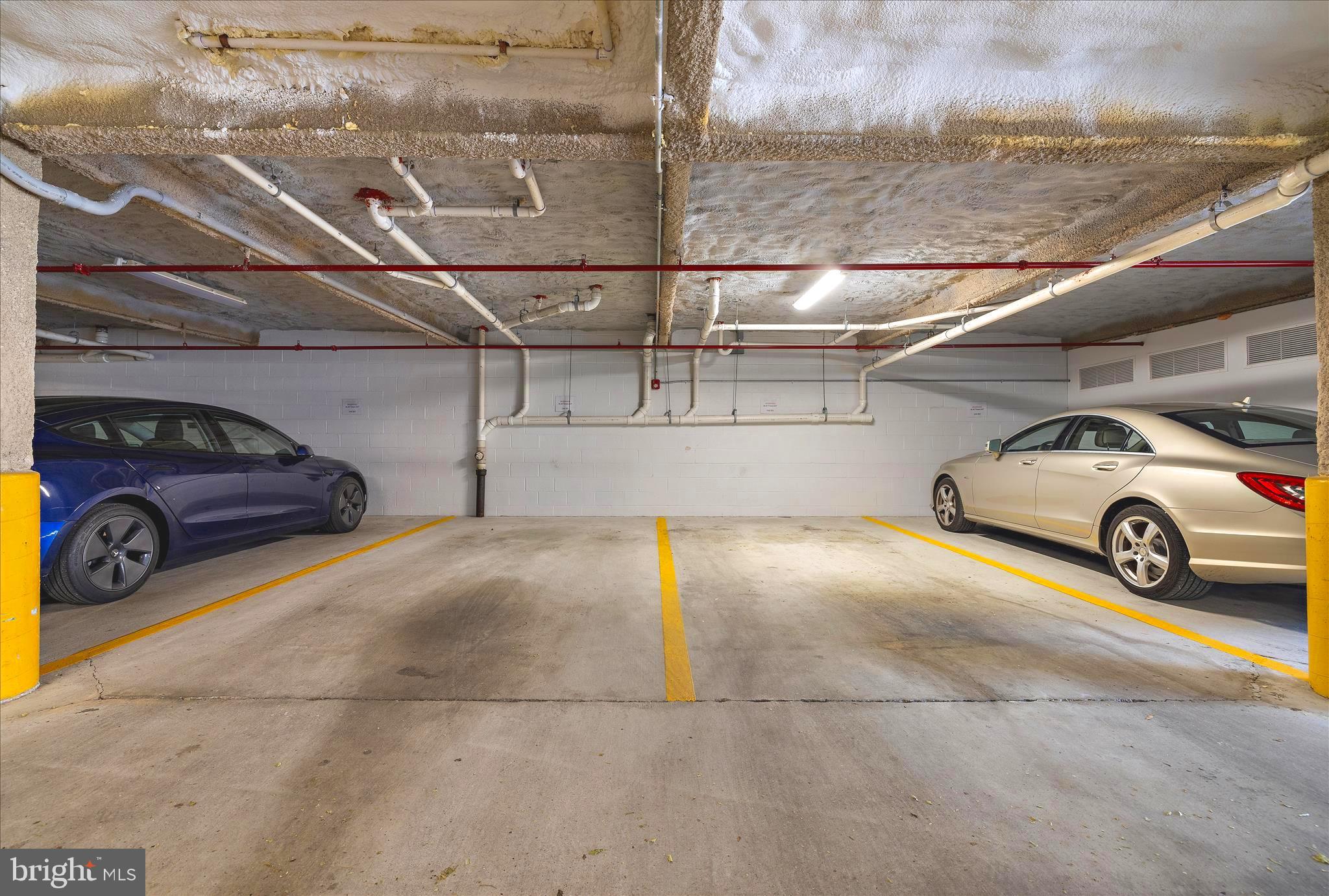 MURRAY HILL - Residential