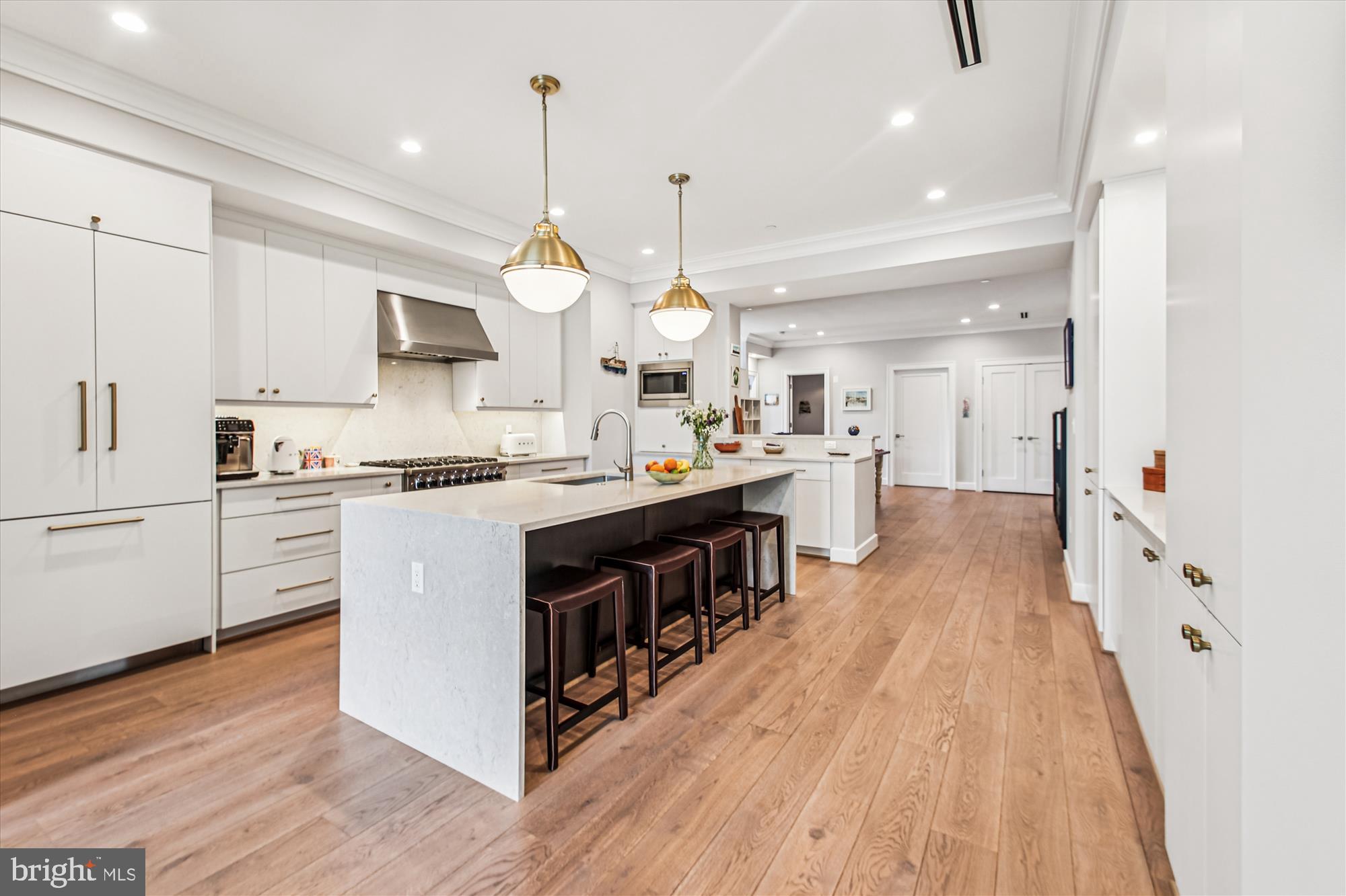 MURRAY HILL - Residential