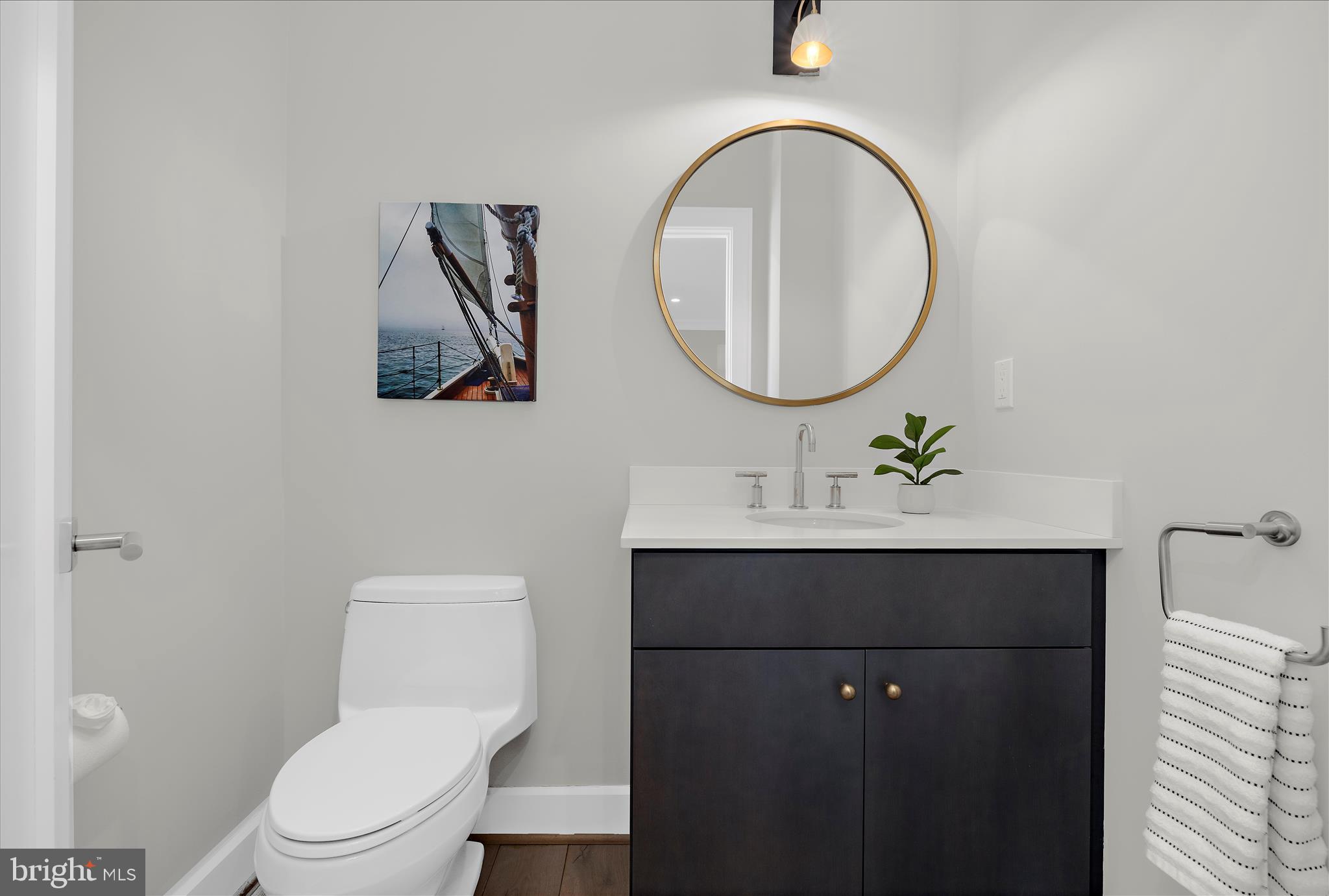 MURRAY HILL - Residential