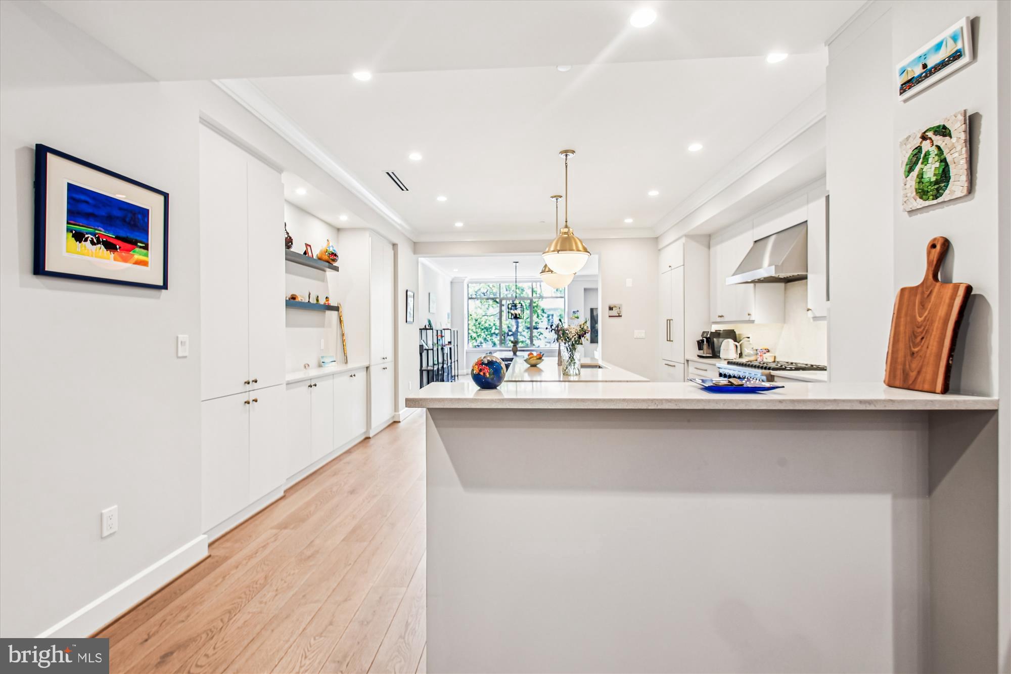 MURRAY HILL - Residential