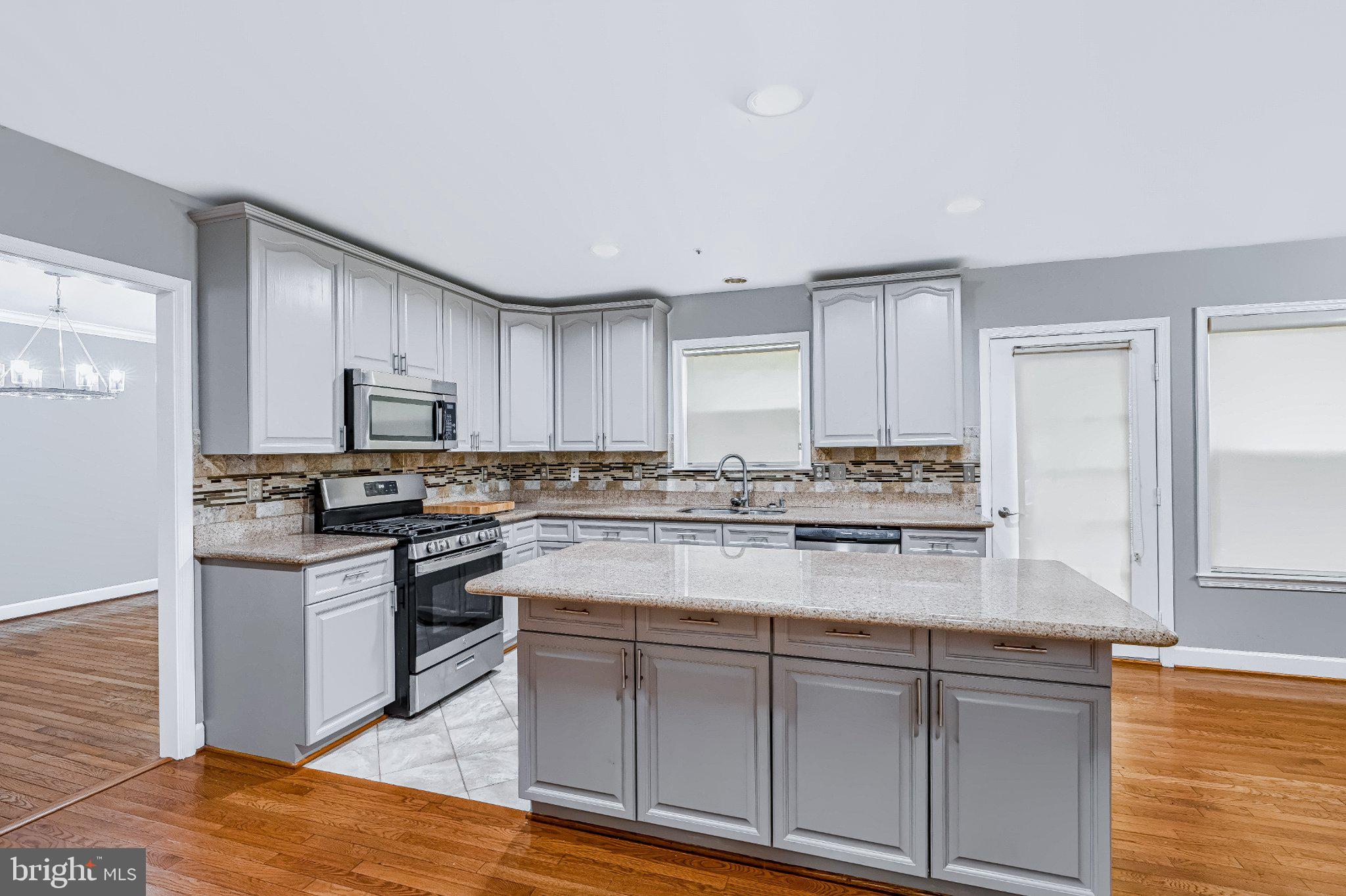 7414 QUAIL RIDGE LANE
