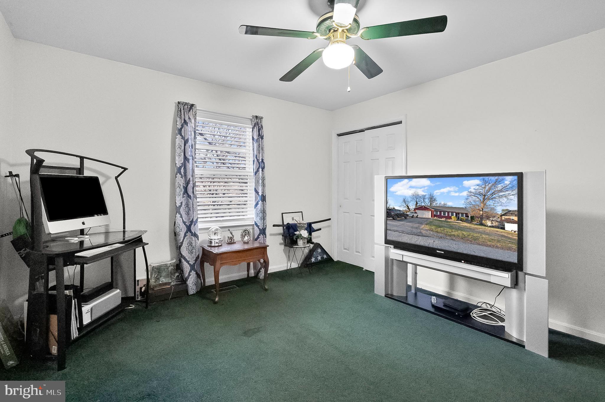 PIKESVILLE FARMS - Residential