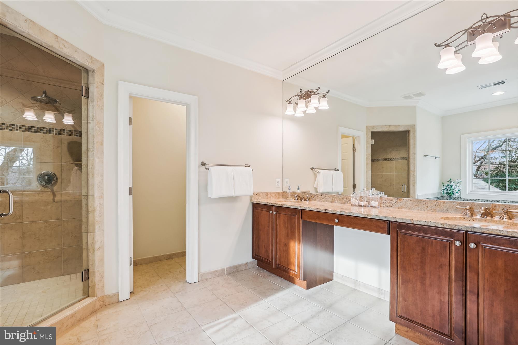 CHAPEL HILL - Residential