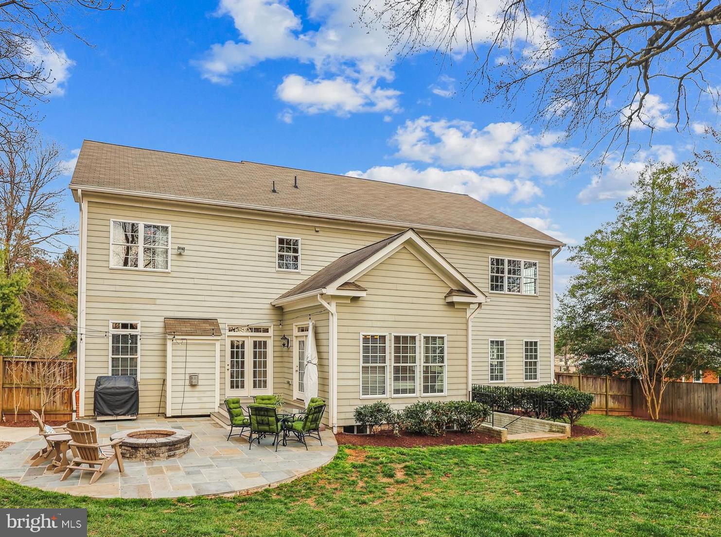 CHAPEL HILL - Residential