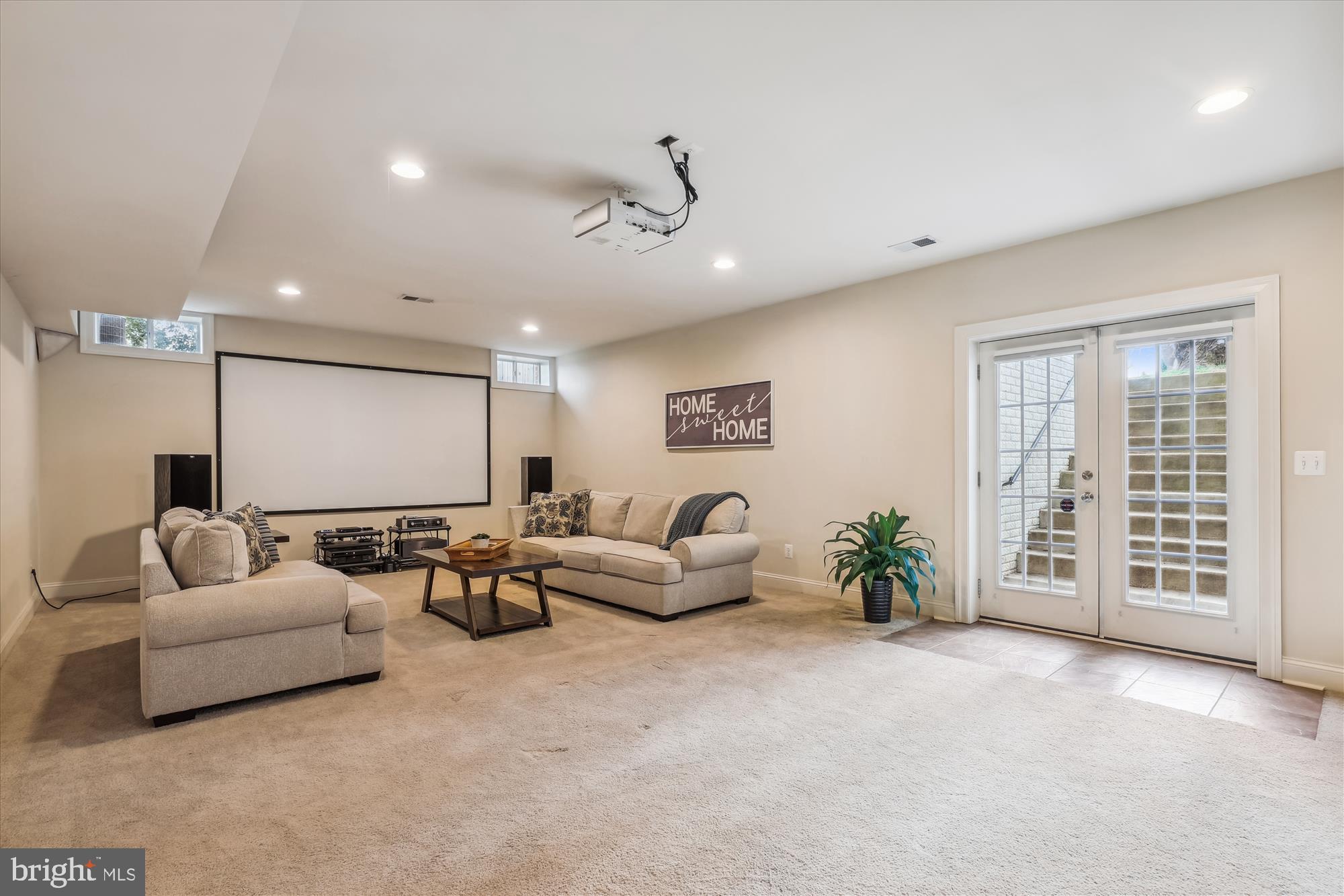 CHAPEL HILL - Residential