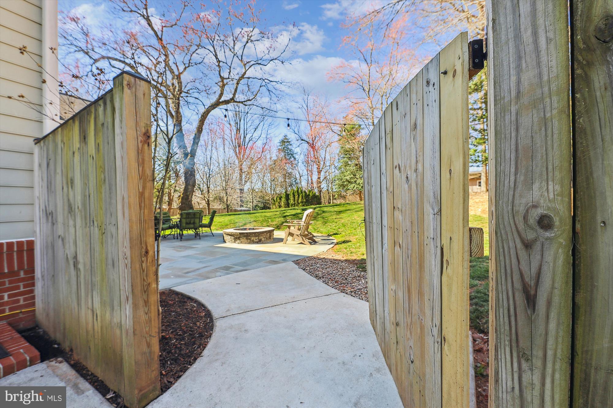 CHAPEL HILL - Residential