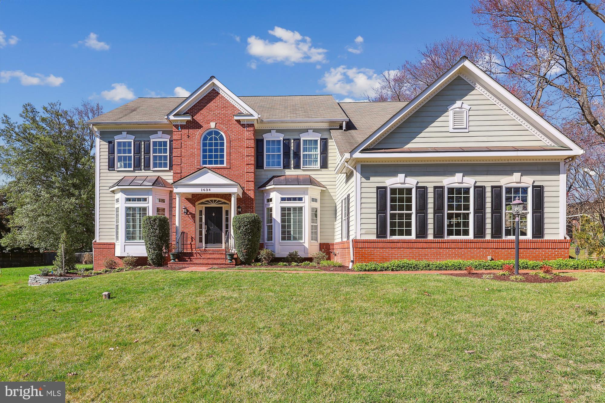 CHAPEL HILL - Residential