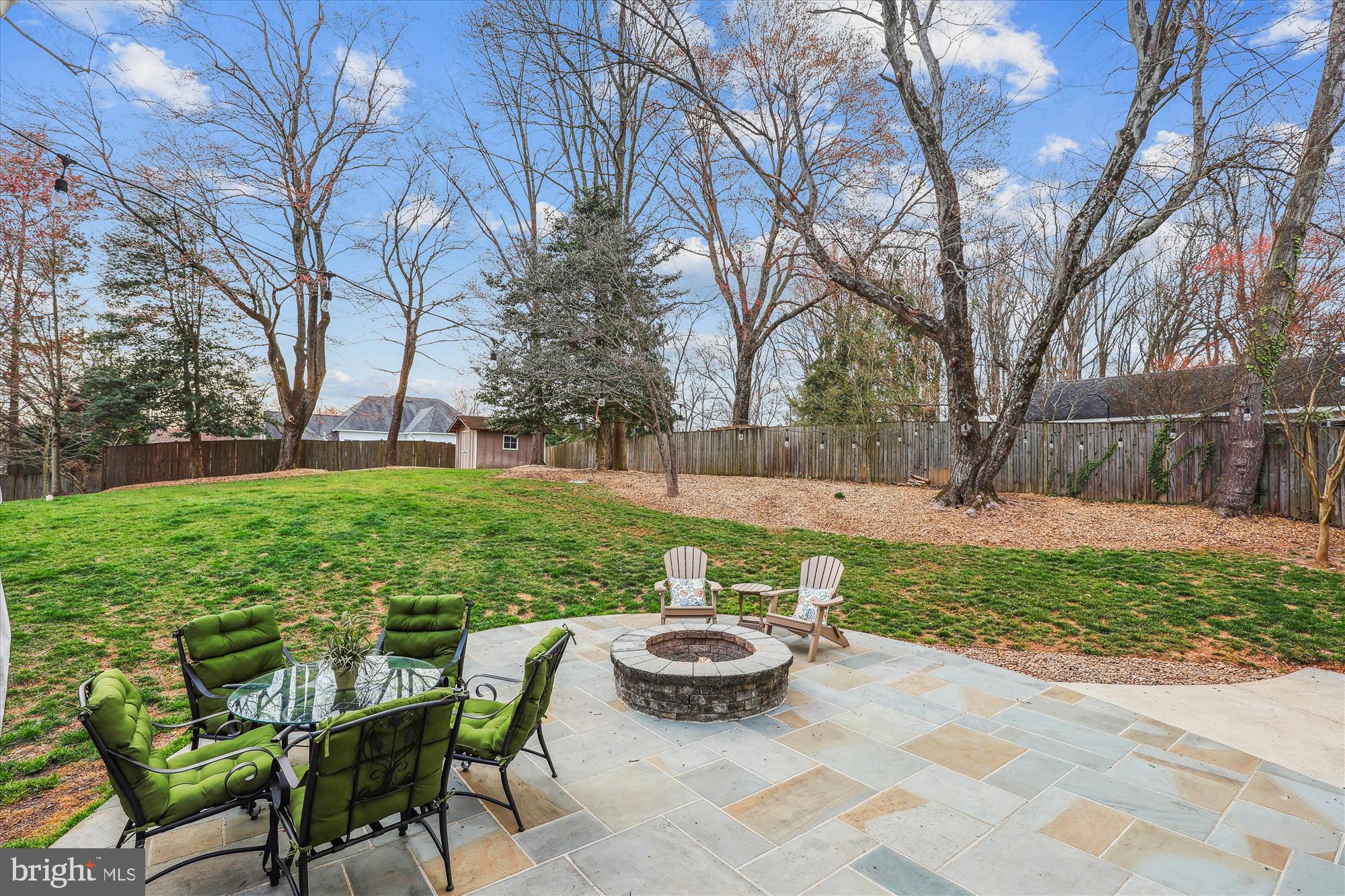 CHAPEL HILL - Residential