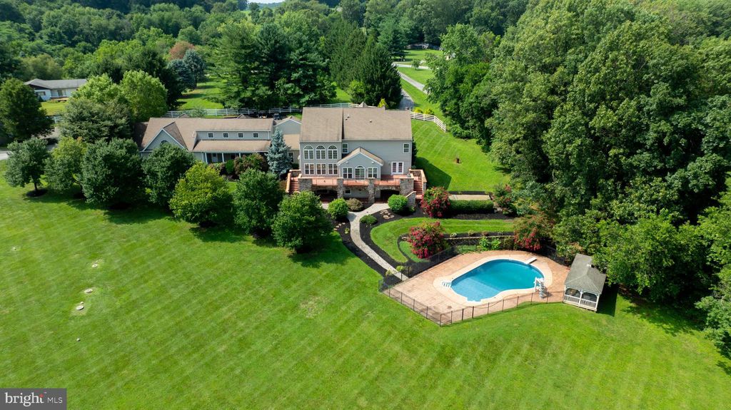 Photo of 18183 Piedmont Road, STEWARTSTOWN, PA 17363 (MLS # PAYK2085094)