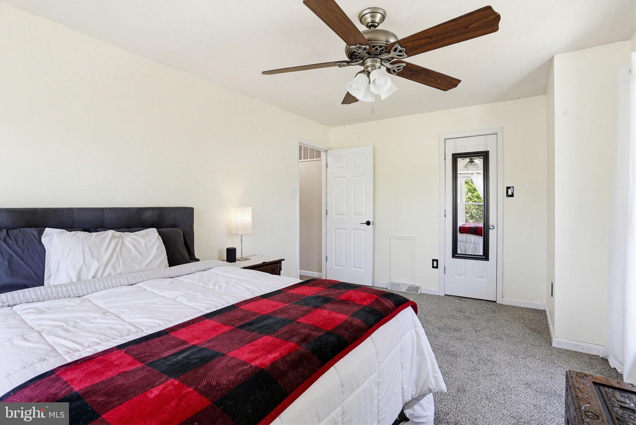 BRIMFIELD - Residential