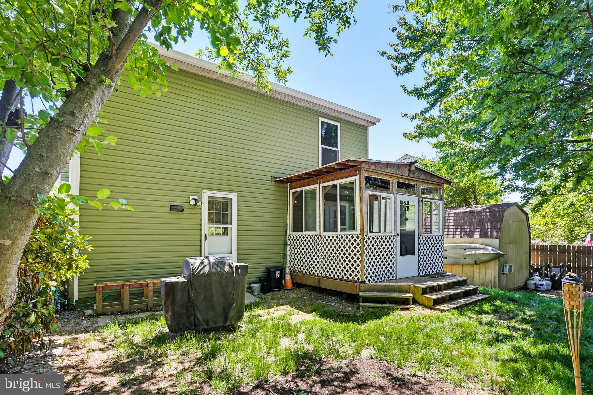 BRIMFIELD - Residential