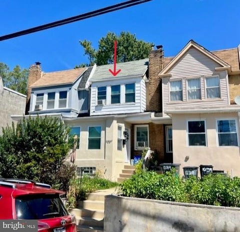 Townhouse For Sale - 1037 S 52nd Street<br/> PHILADELPHIA, PA 19143
