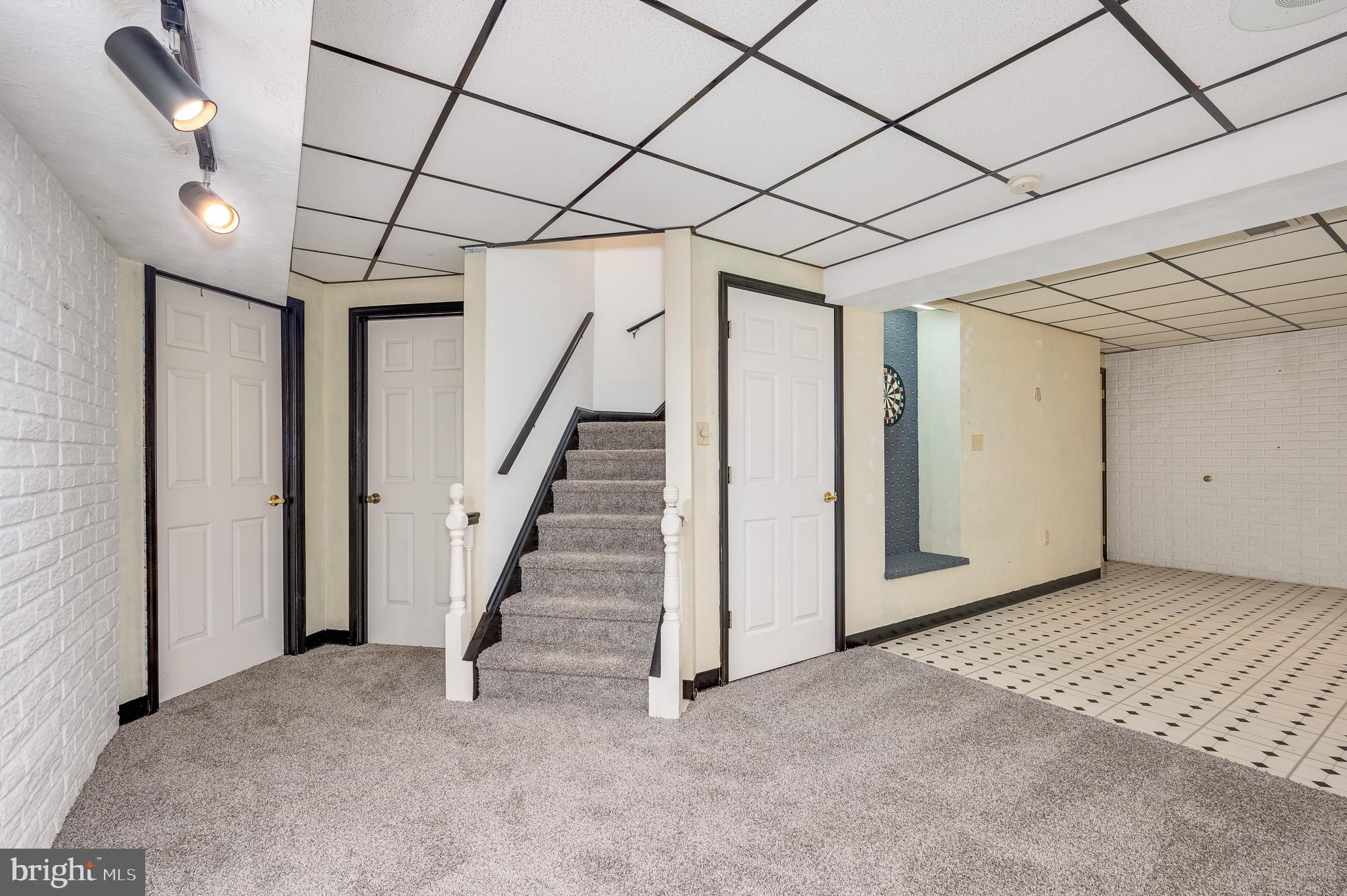 SCHAEFFERS CROSSROADS - Residential