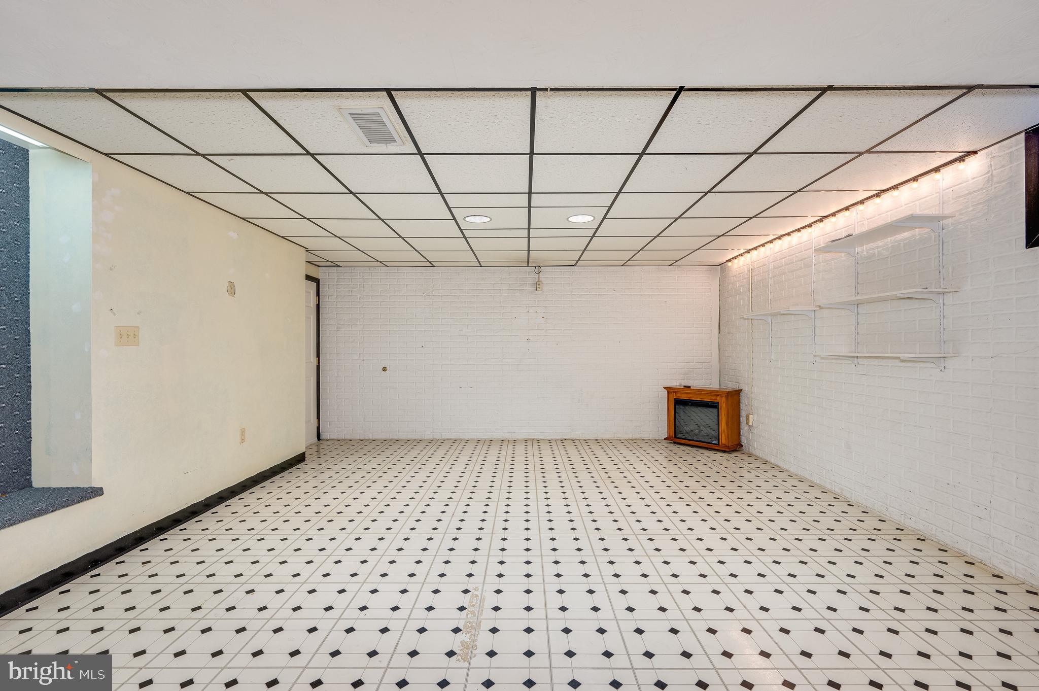 SCHAEFFERS CROSSROADS - Residential