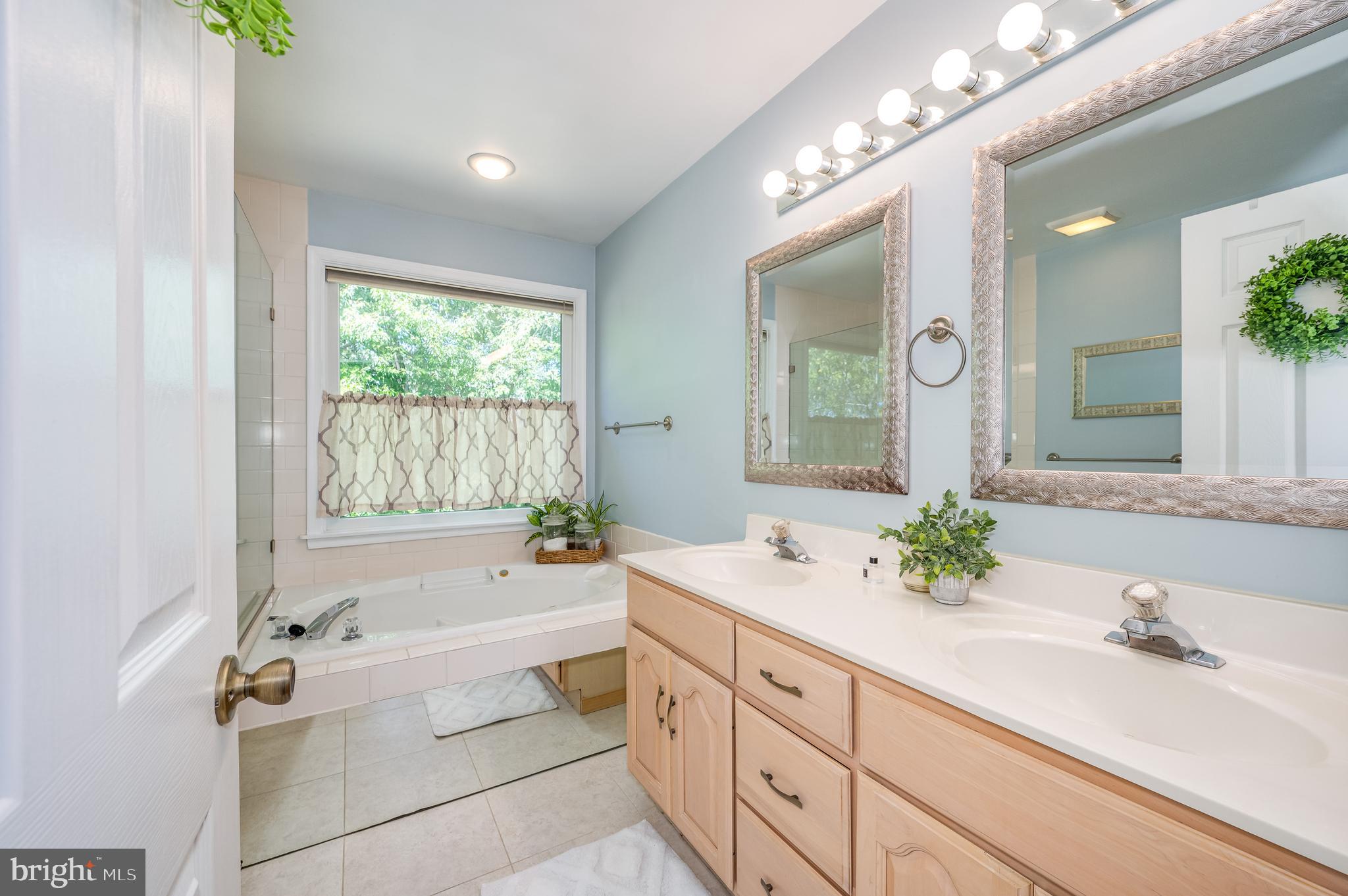 SCHAEFFERS CROSSROADS - Residential